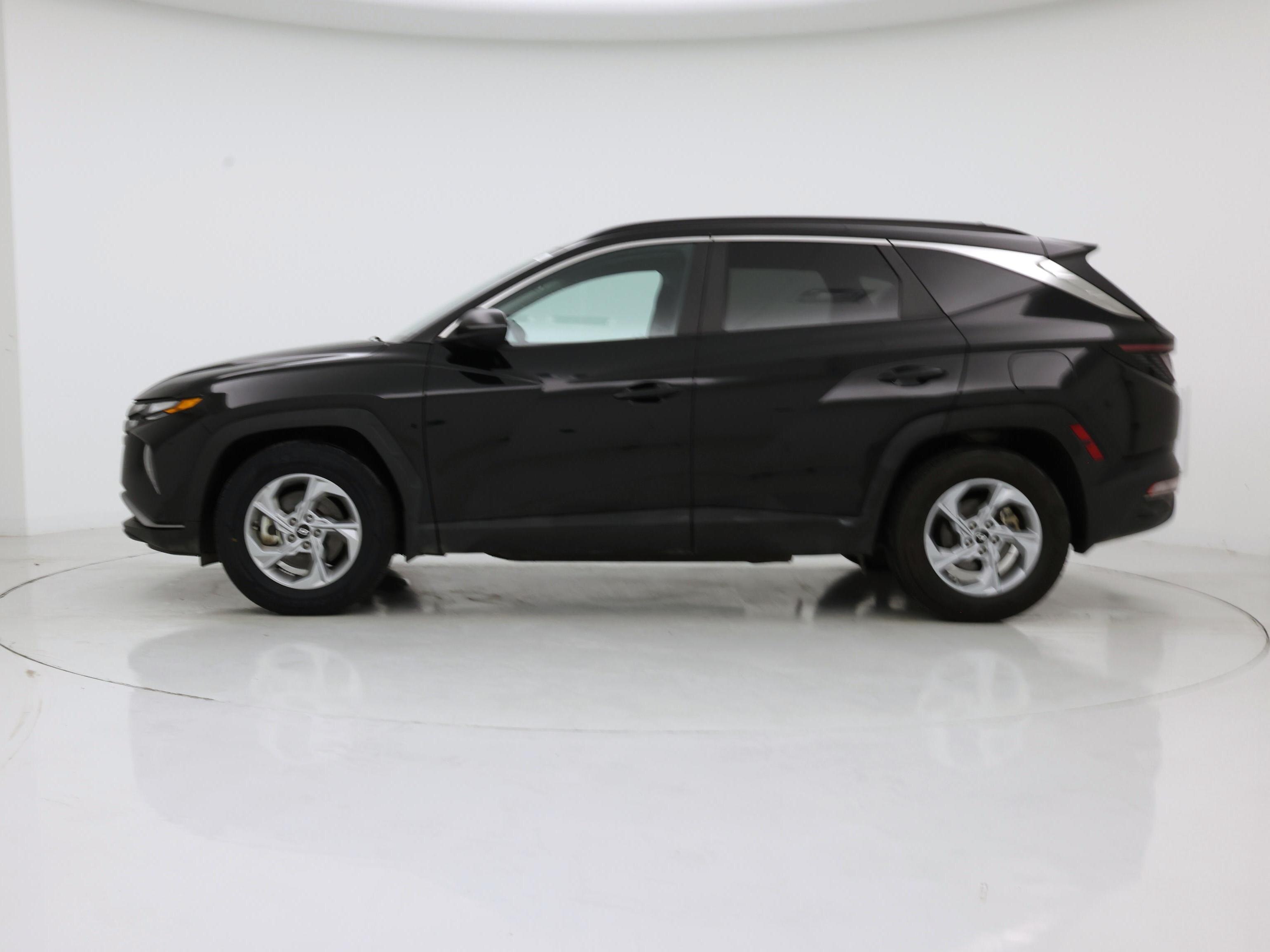 Thumbnail: 2023 Hyundai Tucson - 3