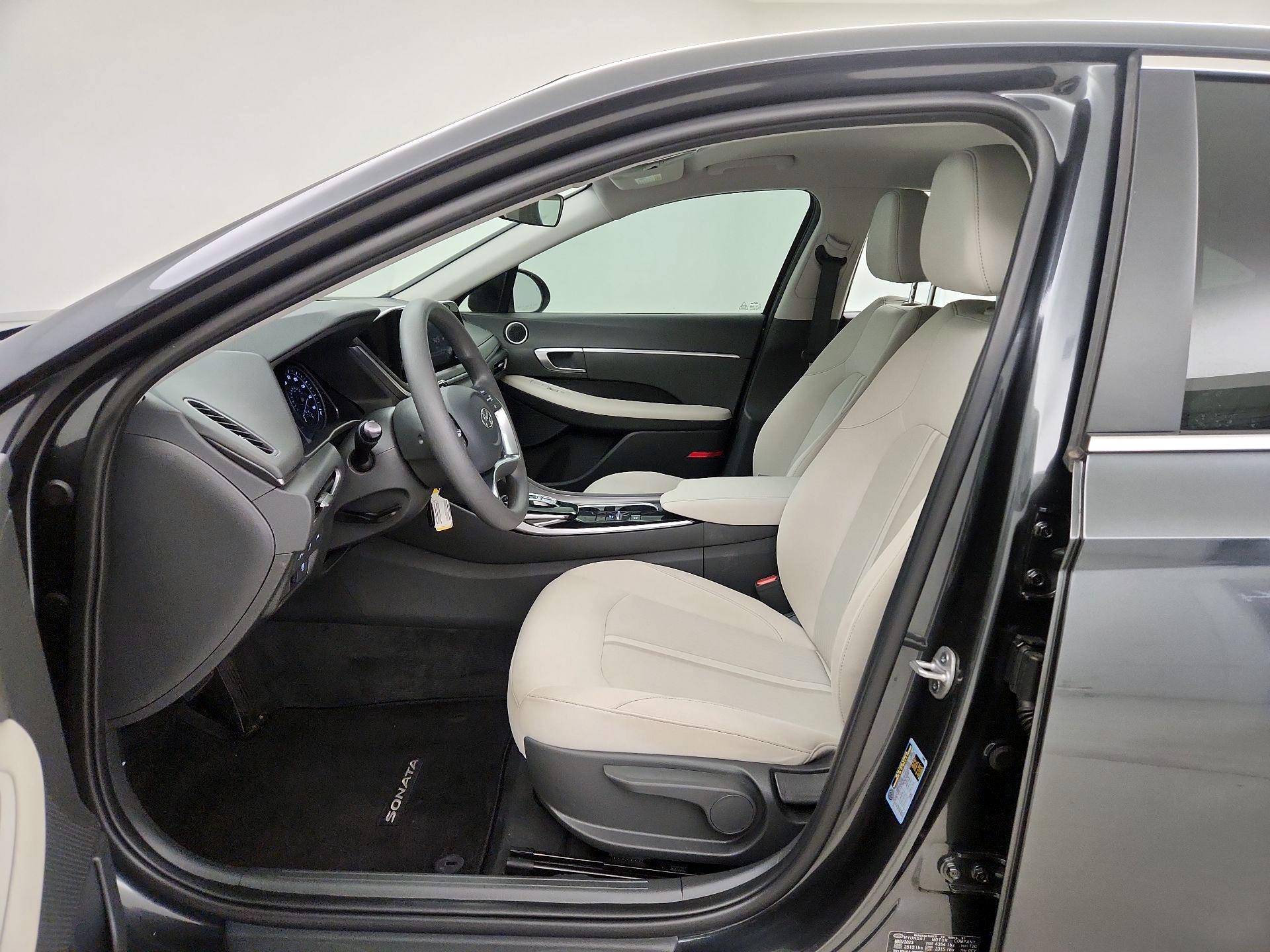 Thumbnail: 2023 Hyundai Sonata - 11