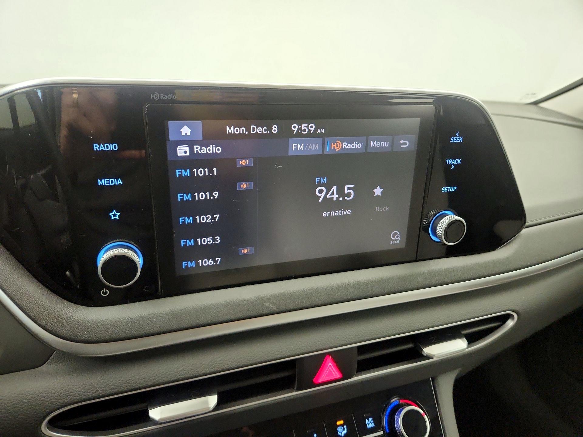 Thumbnail: 2023 Hyundai Sonata - 15