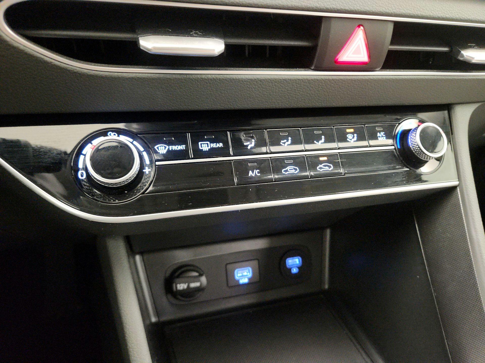 Thumbnail: 2023 Hyundai Sonata - 16