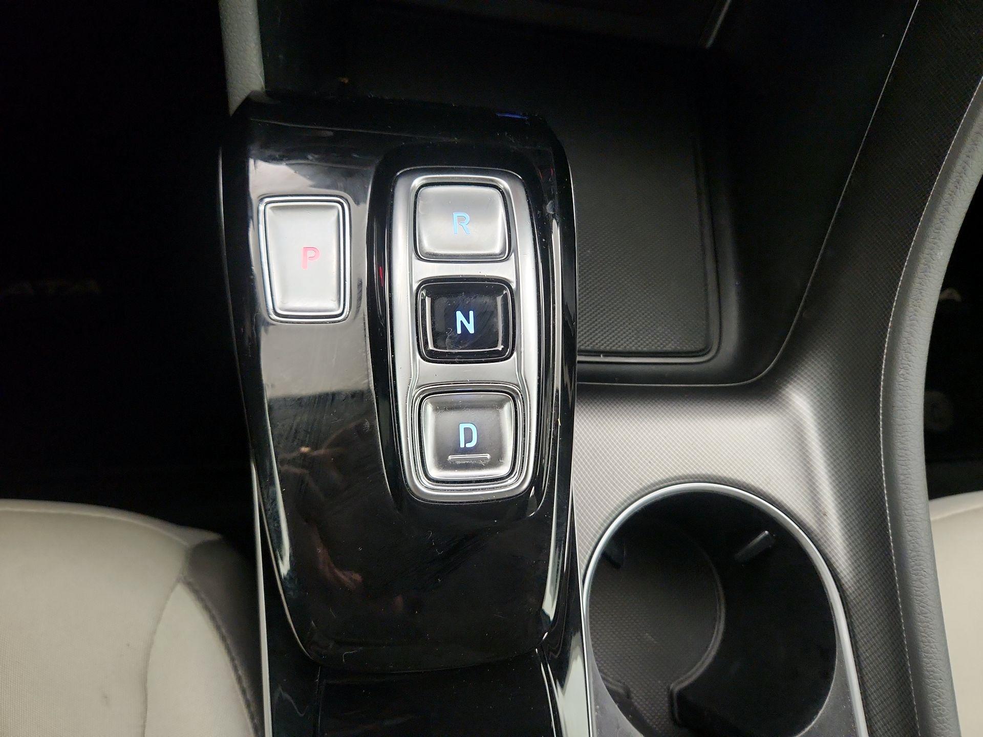 Thumbnail: 2023 Hyundai Sonata - 17