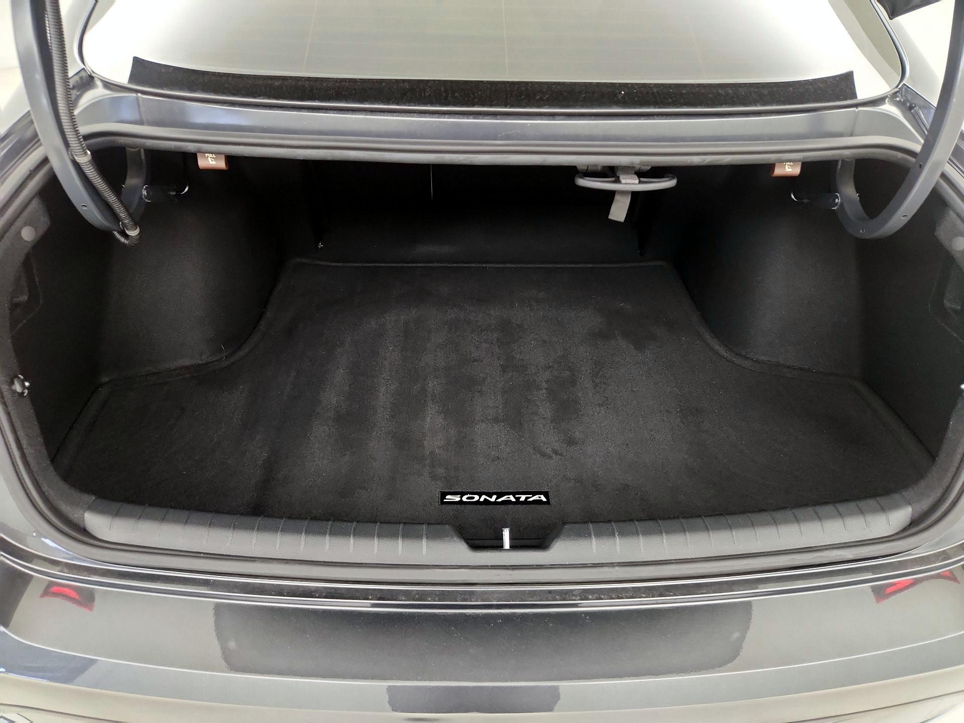 Thumbnail: 2023 Hyundai Sonata - 20