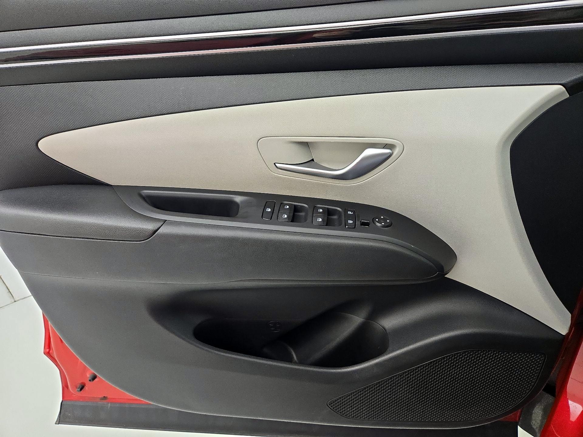 Thumbnail: 2023 Hyundai Tucson - 12