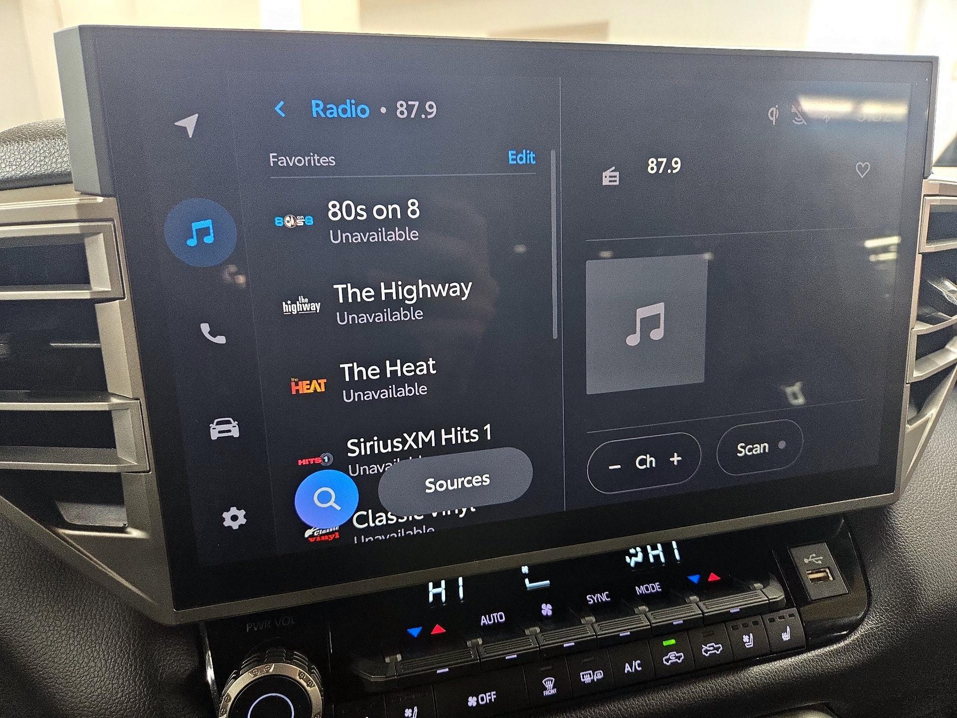 Thumbnail: 2025 Toyota Tundra - 15