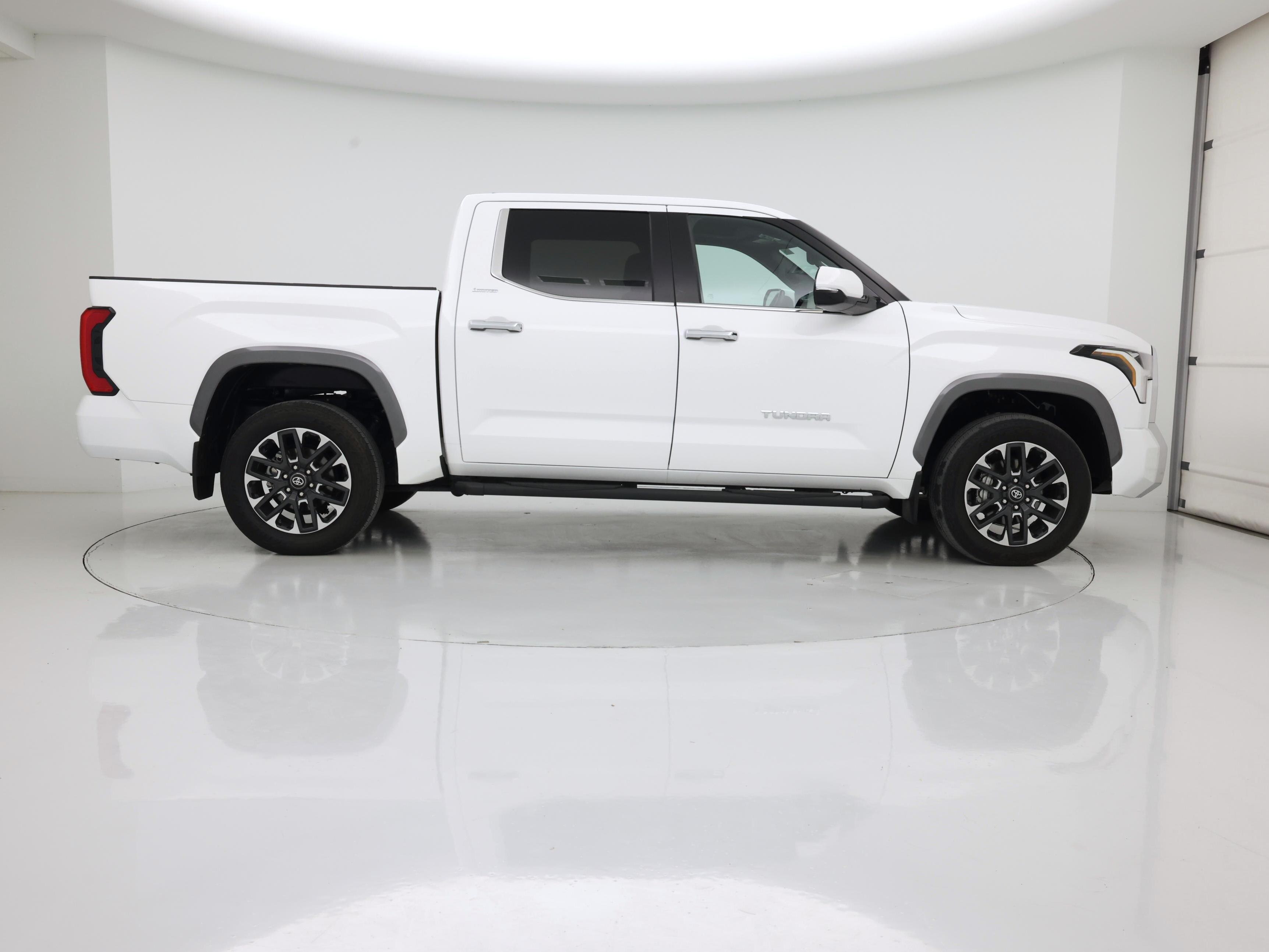 Thumbnail: 2025 Toyota Tundra - 7