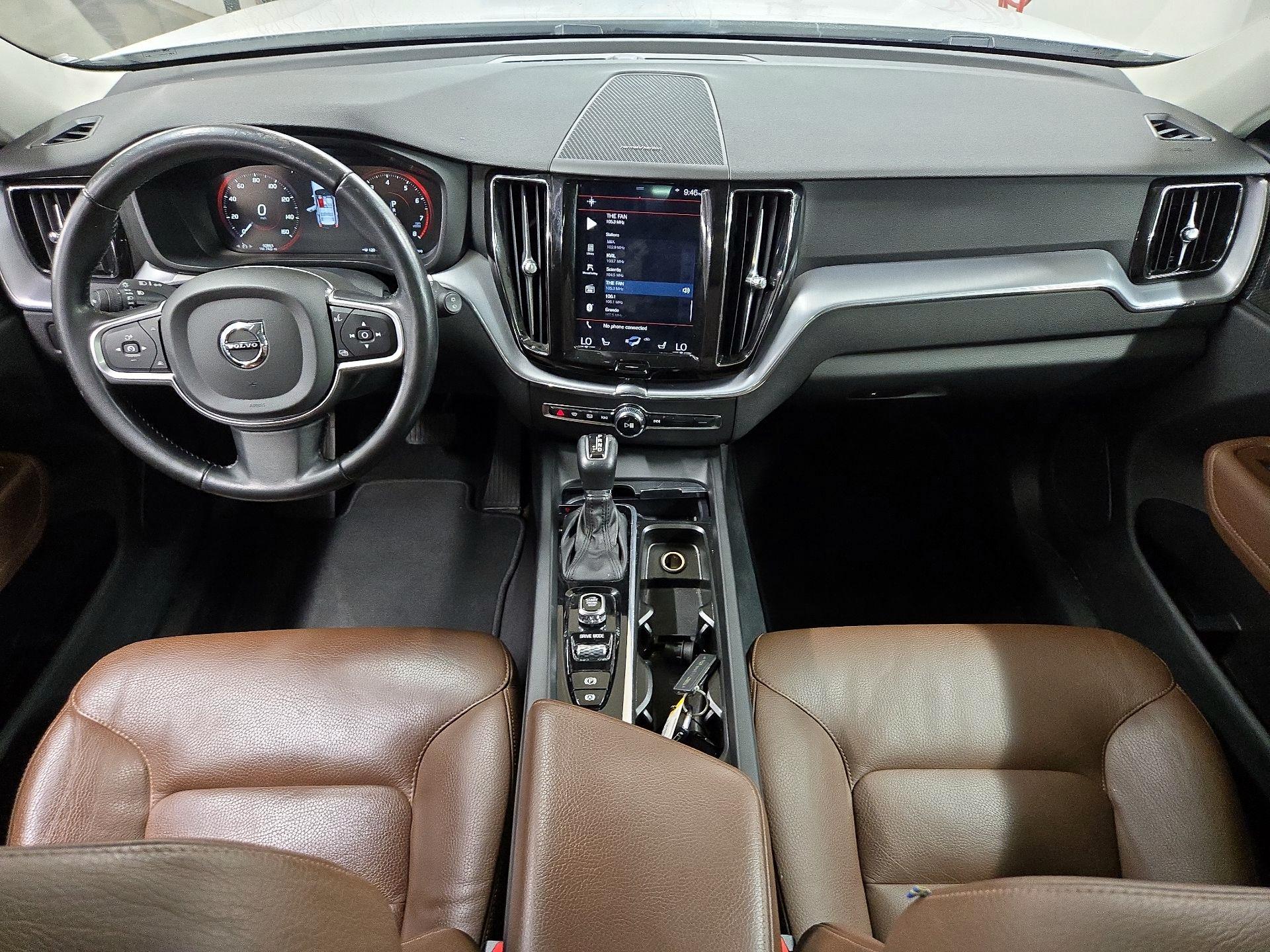 Thumbnail: 2020 Volvo XC60 - 9