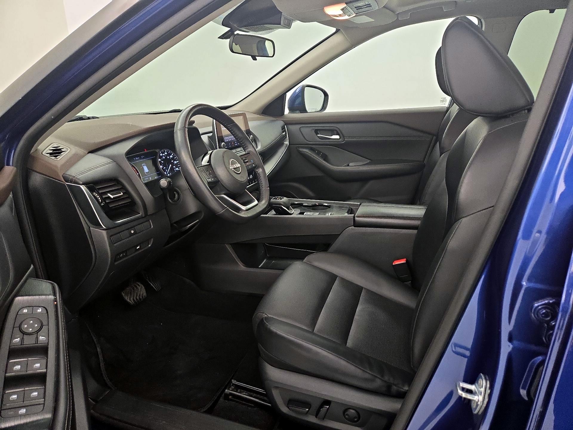 Thumbnail: 2022 Nissan Rogue - 11