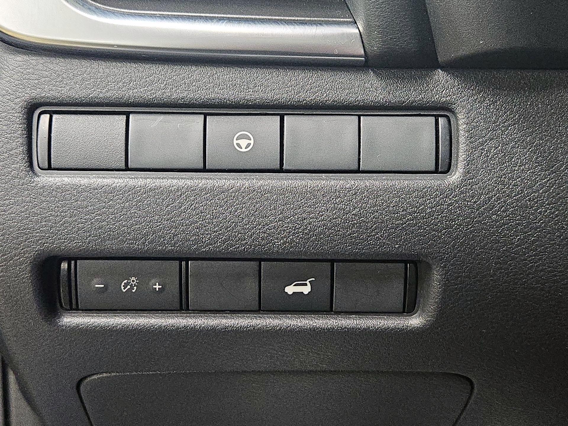 Thumbnail: 2022 Nissan Rogue - 13