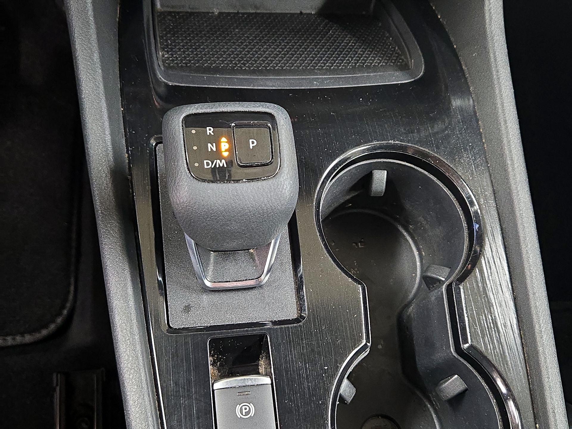 Thumbnail: 2022 Nissan Rogue - 17