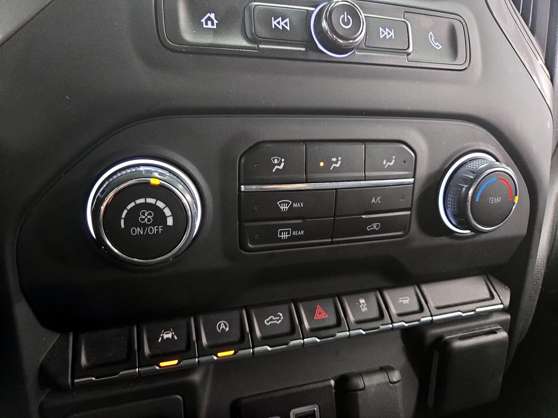 Thumbnail: 2024 Chevrolet Silverado 1500 - 16