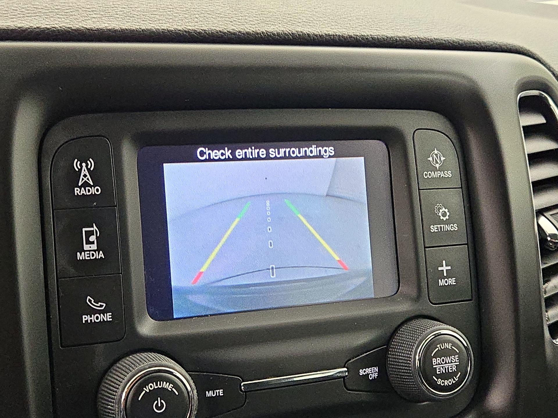 Thumbnail: 2017 Jeep Compass - 14