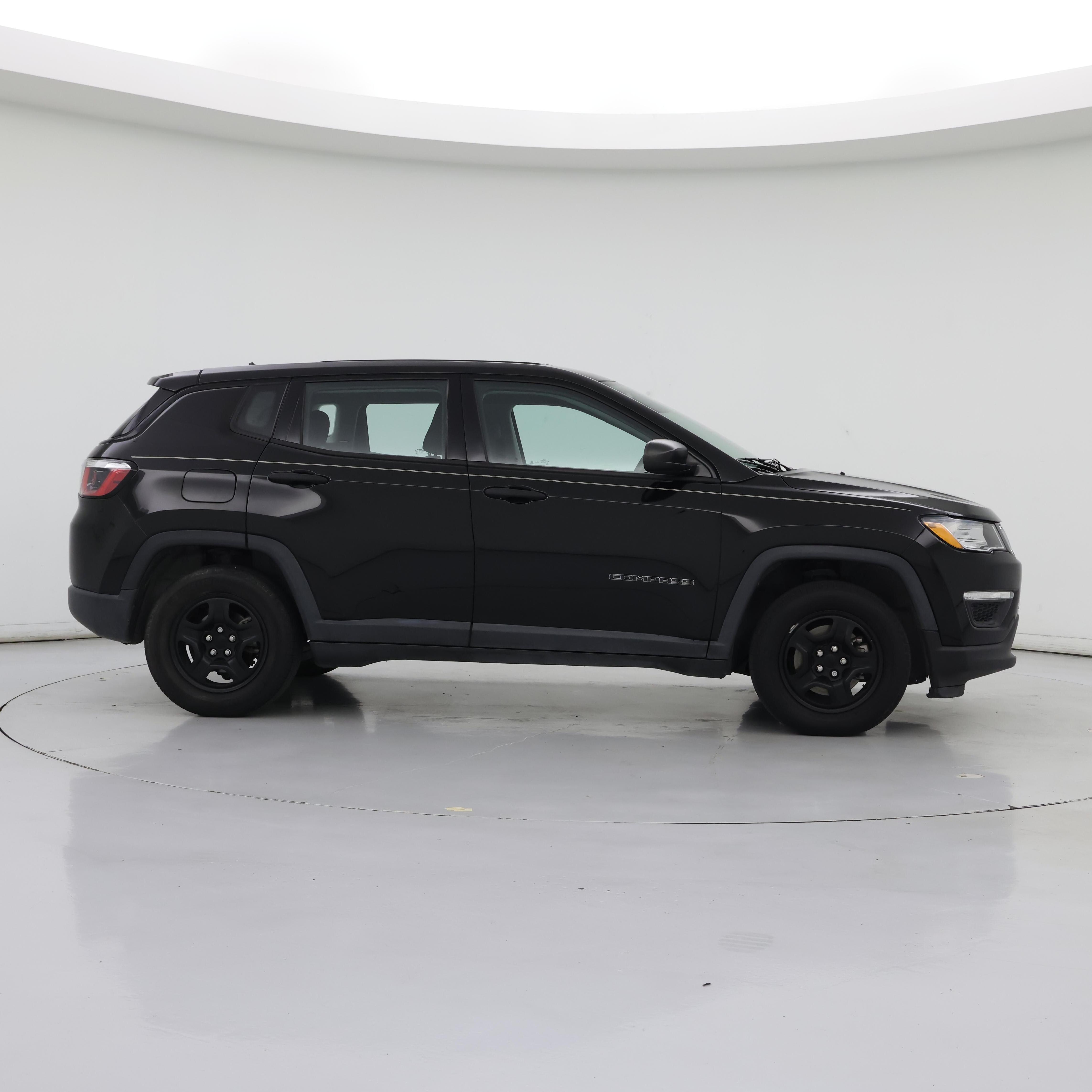 Thumbnail: 2017 Jeep Compass - 7