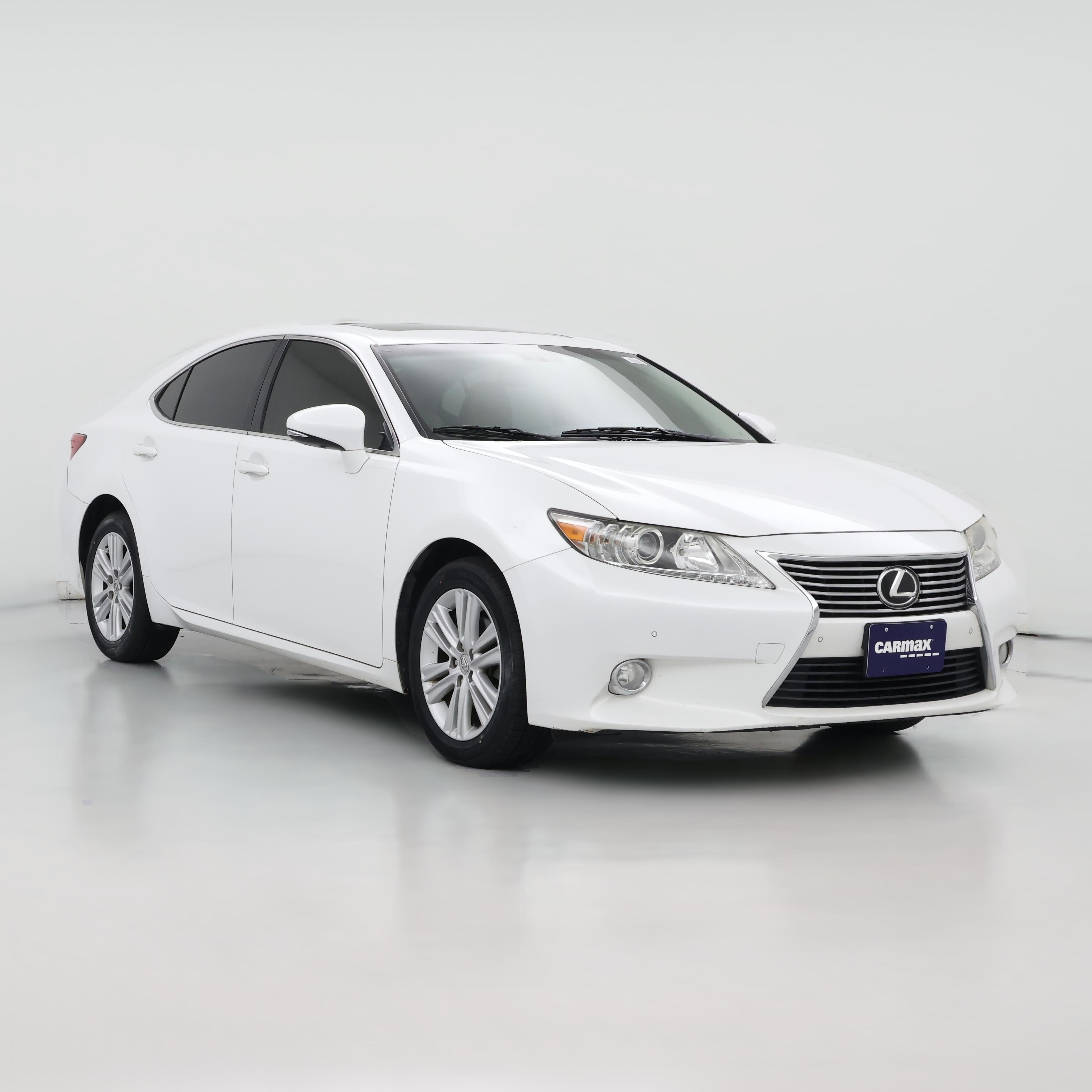 Thumbnail: 2015 Lexus ES - 1