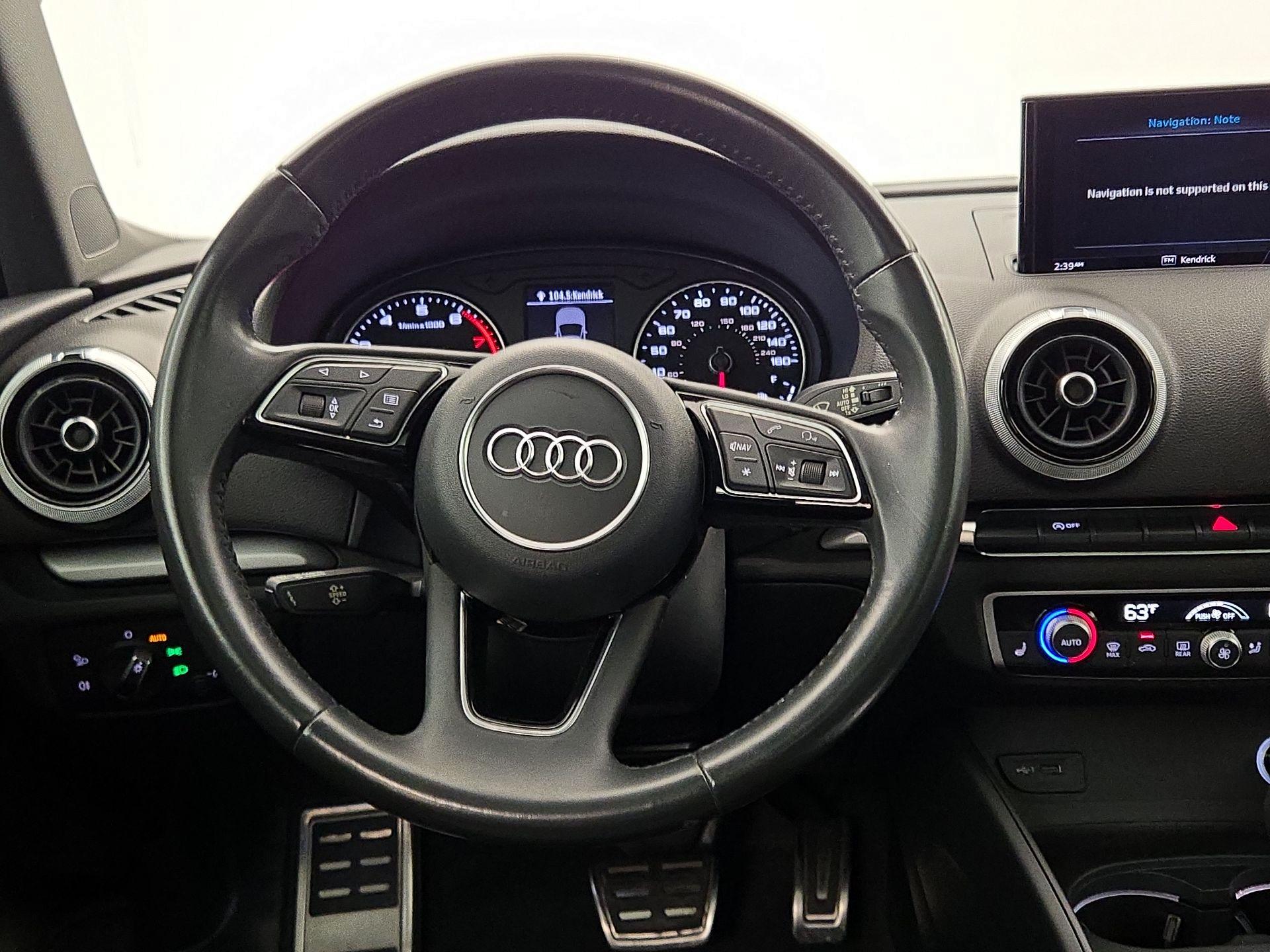 Thumbnail: 2018 Audi A3 - 10