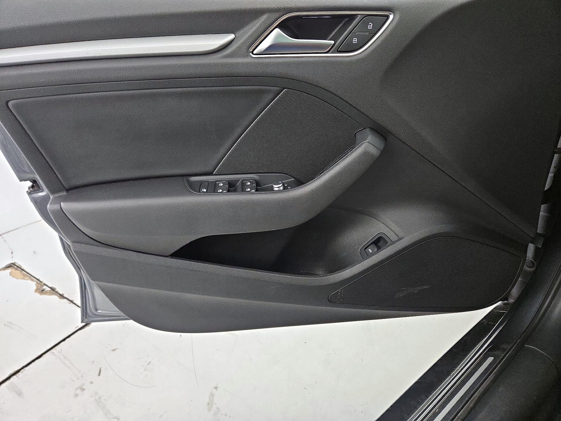 Thumbnail: 2018 Audi A3 - 12