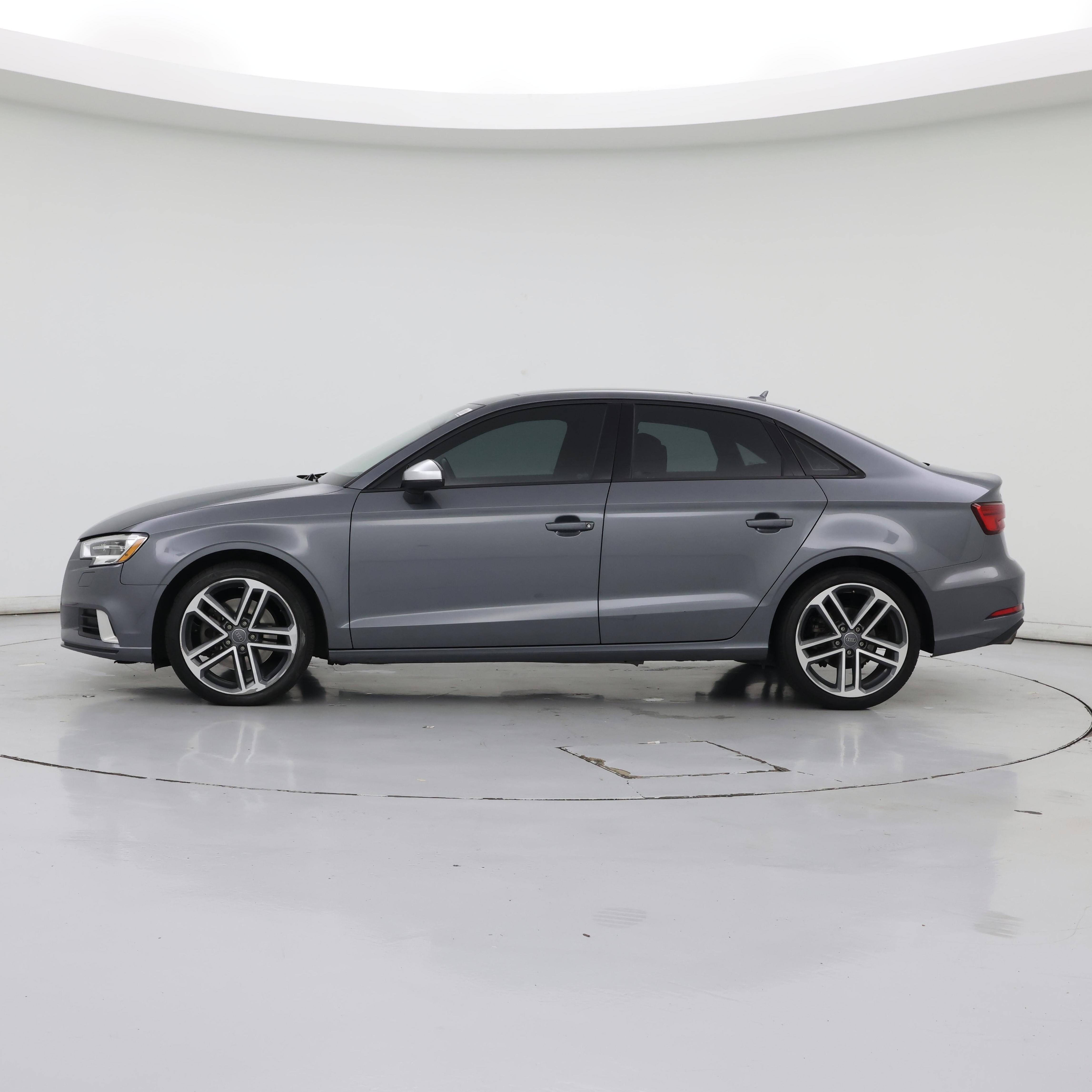 Thumbnail: 2018 Audi A3 - 3
