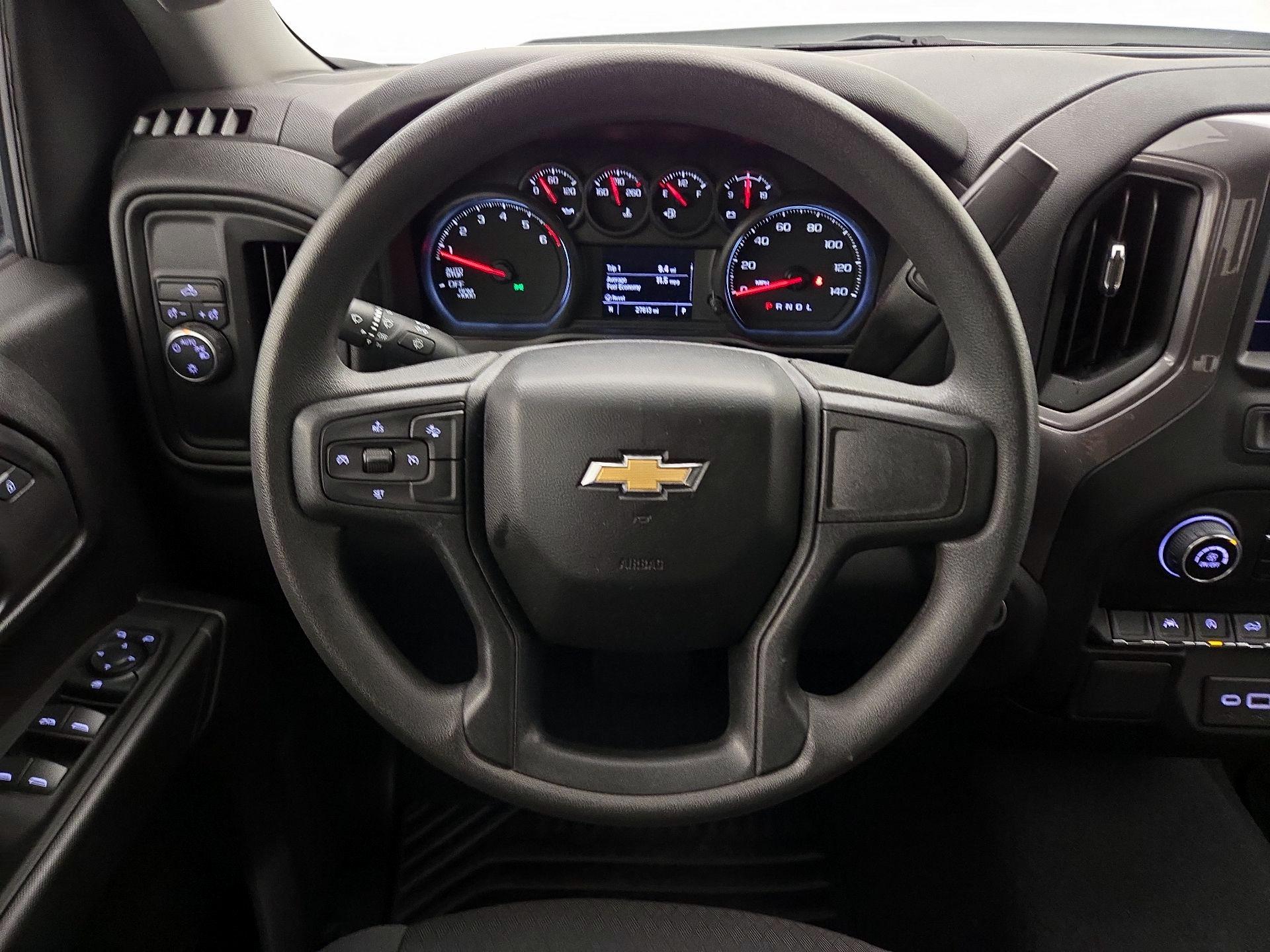 Thumbnail: 2023 Chevrolet Silverado 1500 - 10