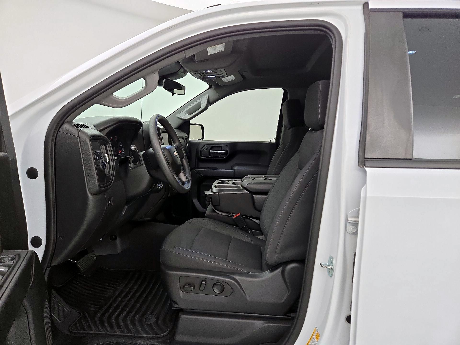 Thumbnail: 2023 Chevrolet Silverado 1500 - 11