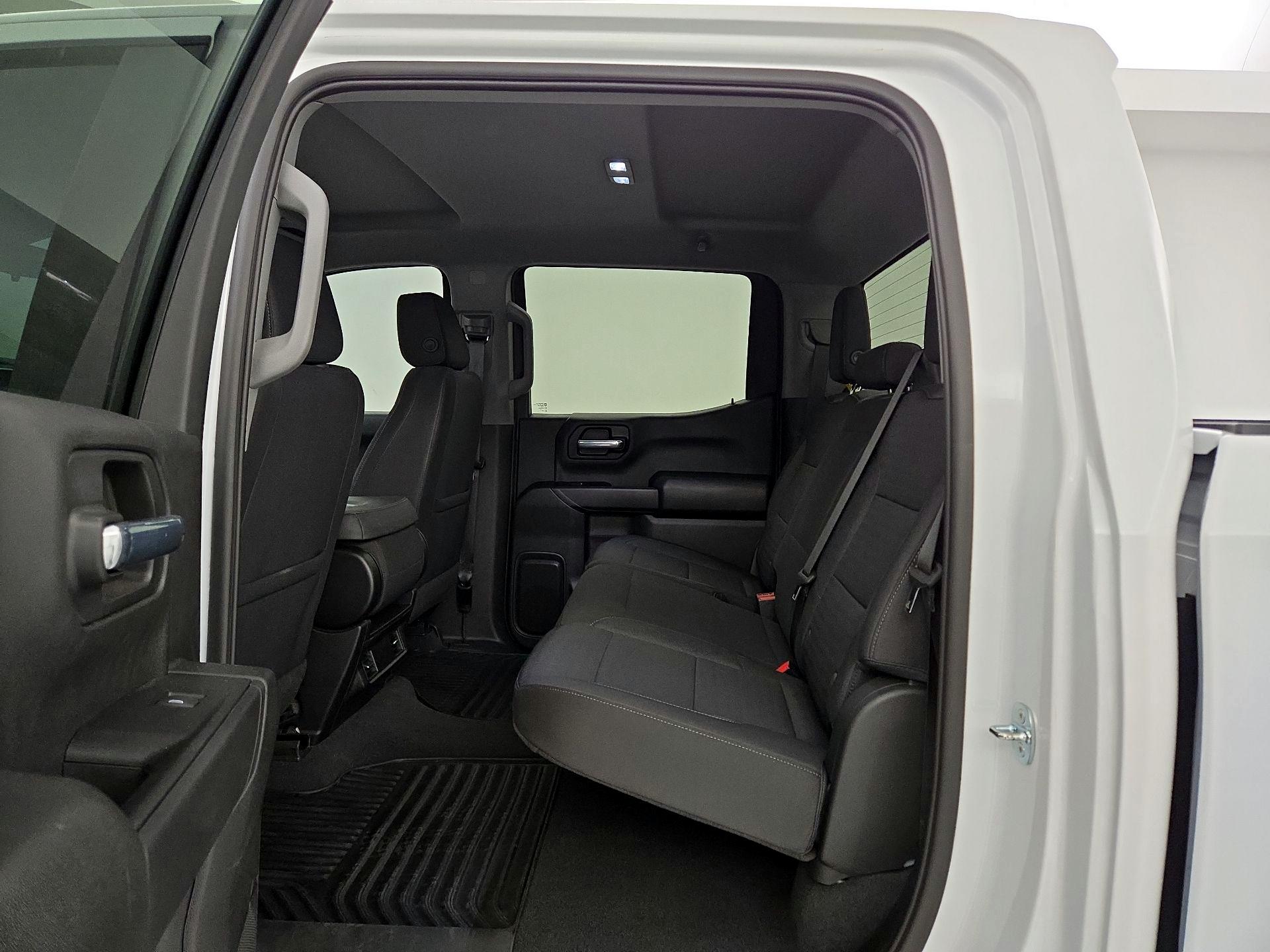 Thumbnail: 2023 Chevrolet Silverado 1500 - 19