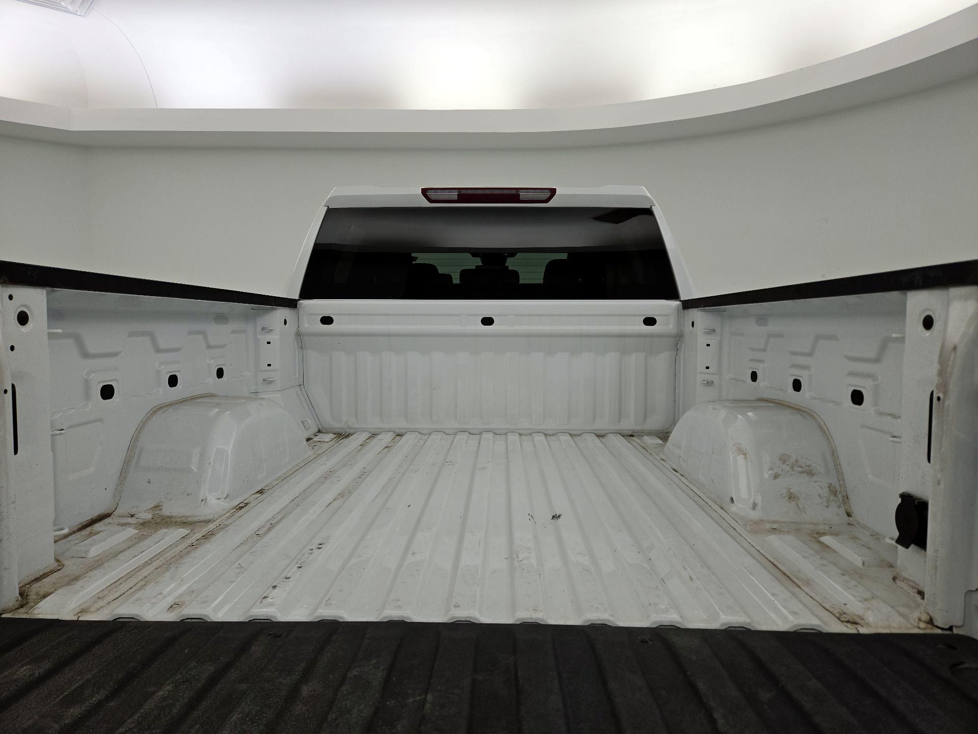 Thumbnail: 2023 Chevrolet Silverado 1500 - 20