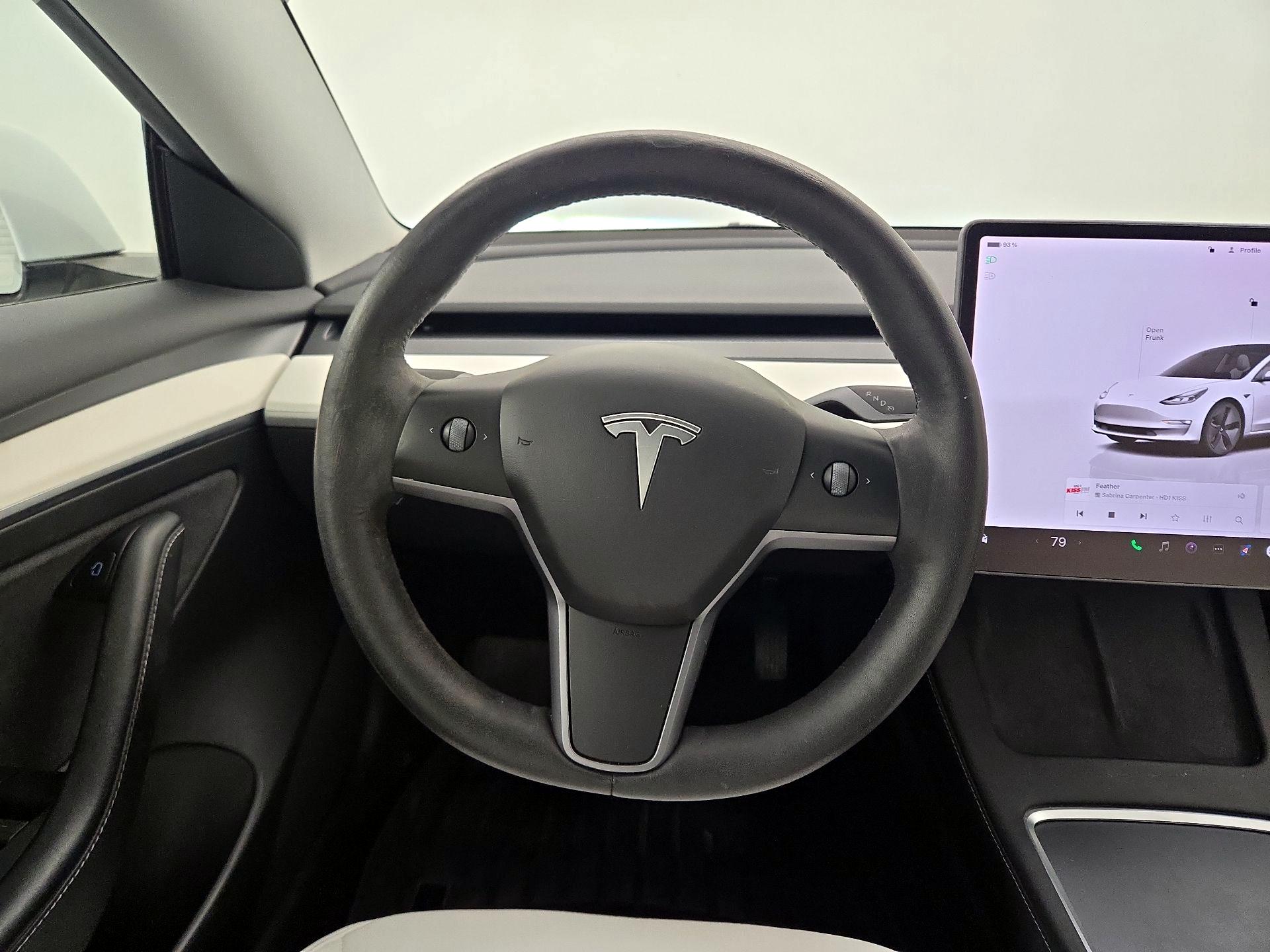 Thumbnail: 2023 Tesla Model 3 - 10