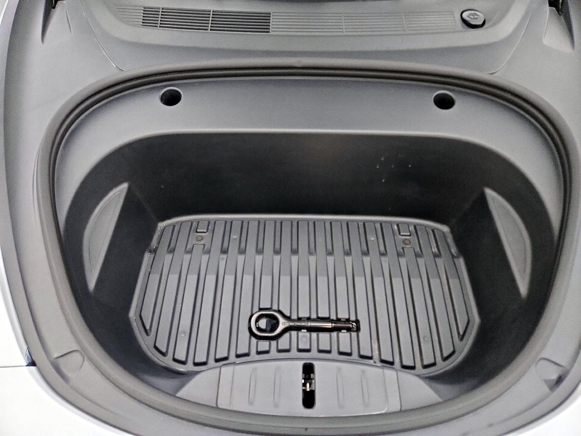 Thumbnail: 2023 Tesla Model 3 - 20