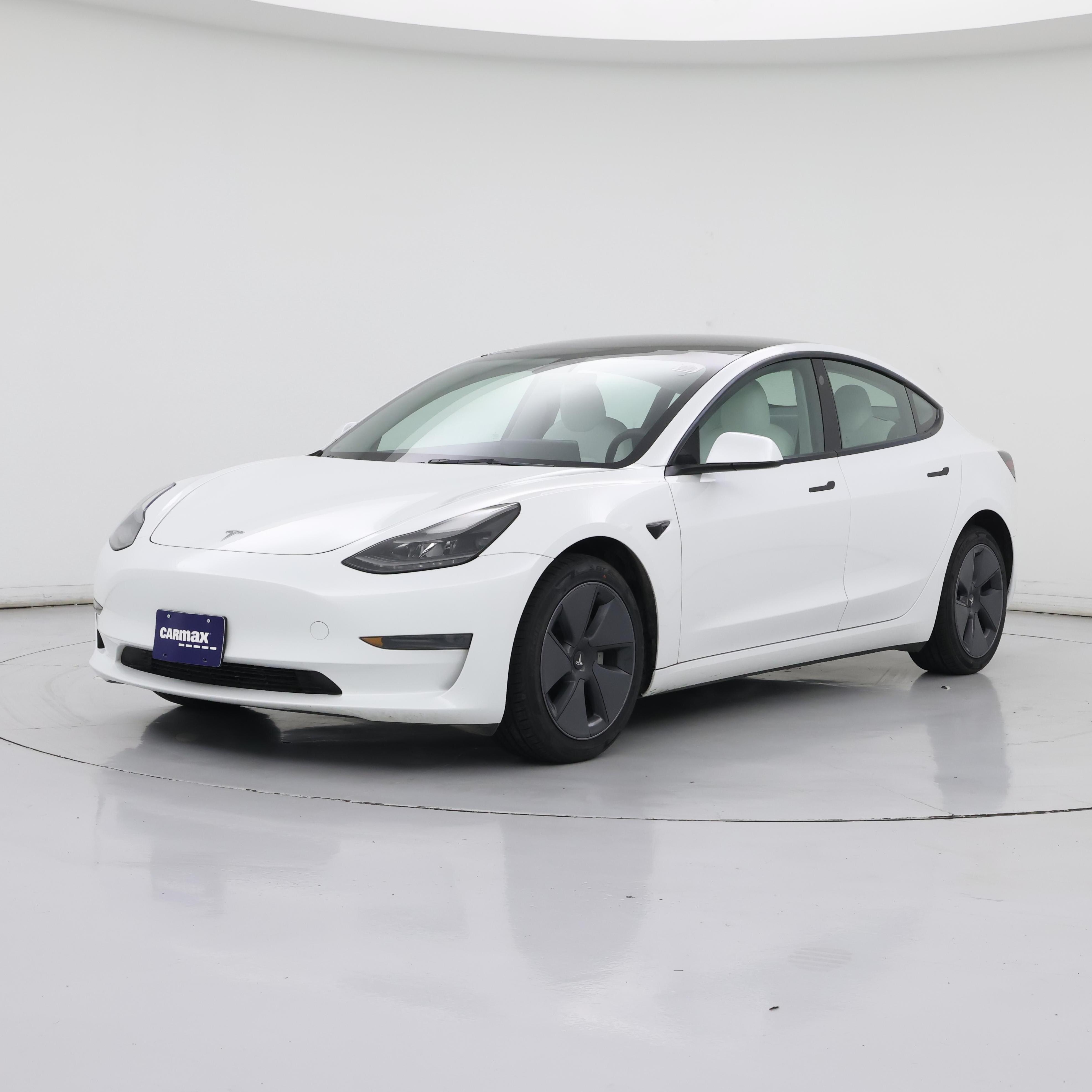 Thumbnail: 2023 Tesla Model 3 - 4