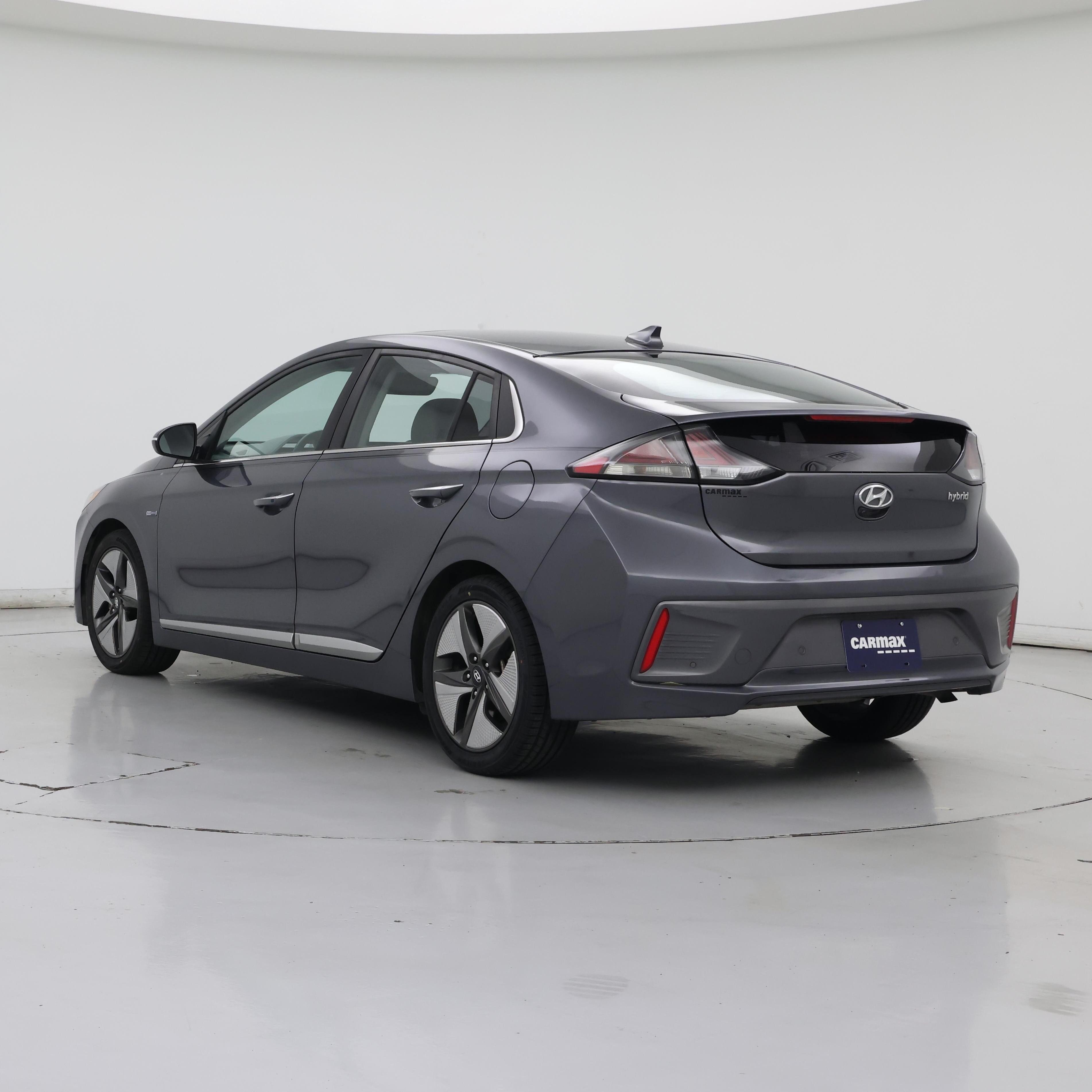 Thumbnail: 2020 Hyundai Ioniq - 2