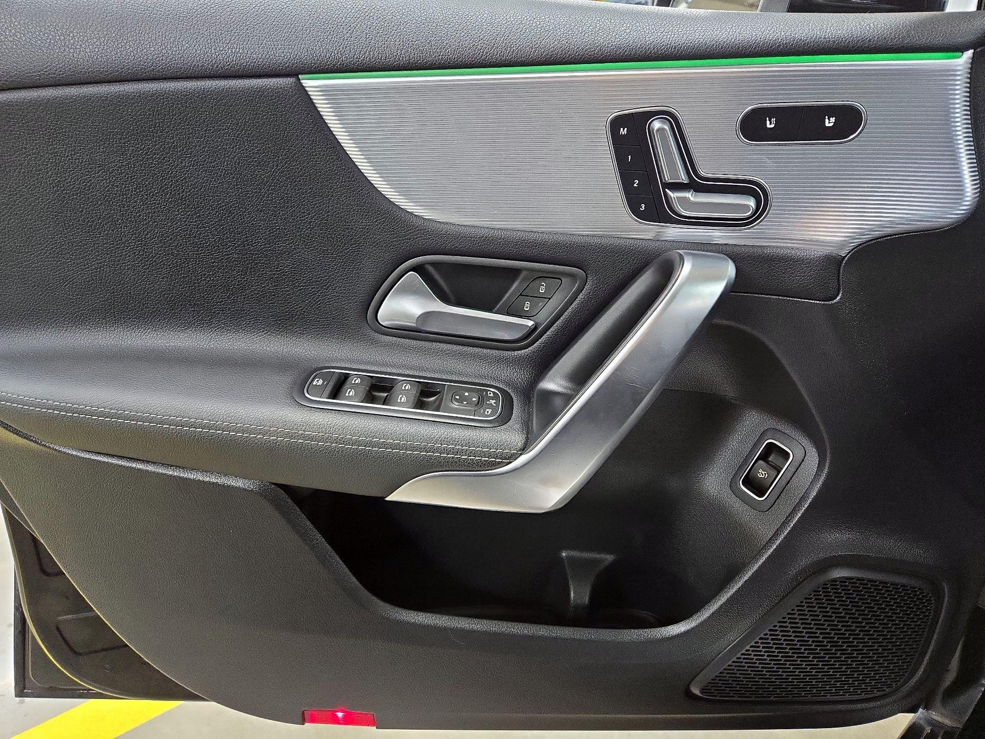 Thumbnail: 2021 Mercedes-Benz A-Class - 12