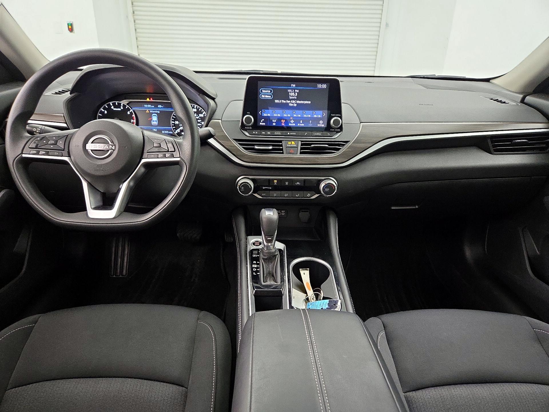 Thumbnail: 2023 Nissan Altima - 9