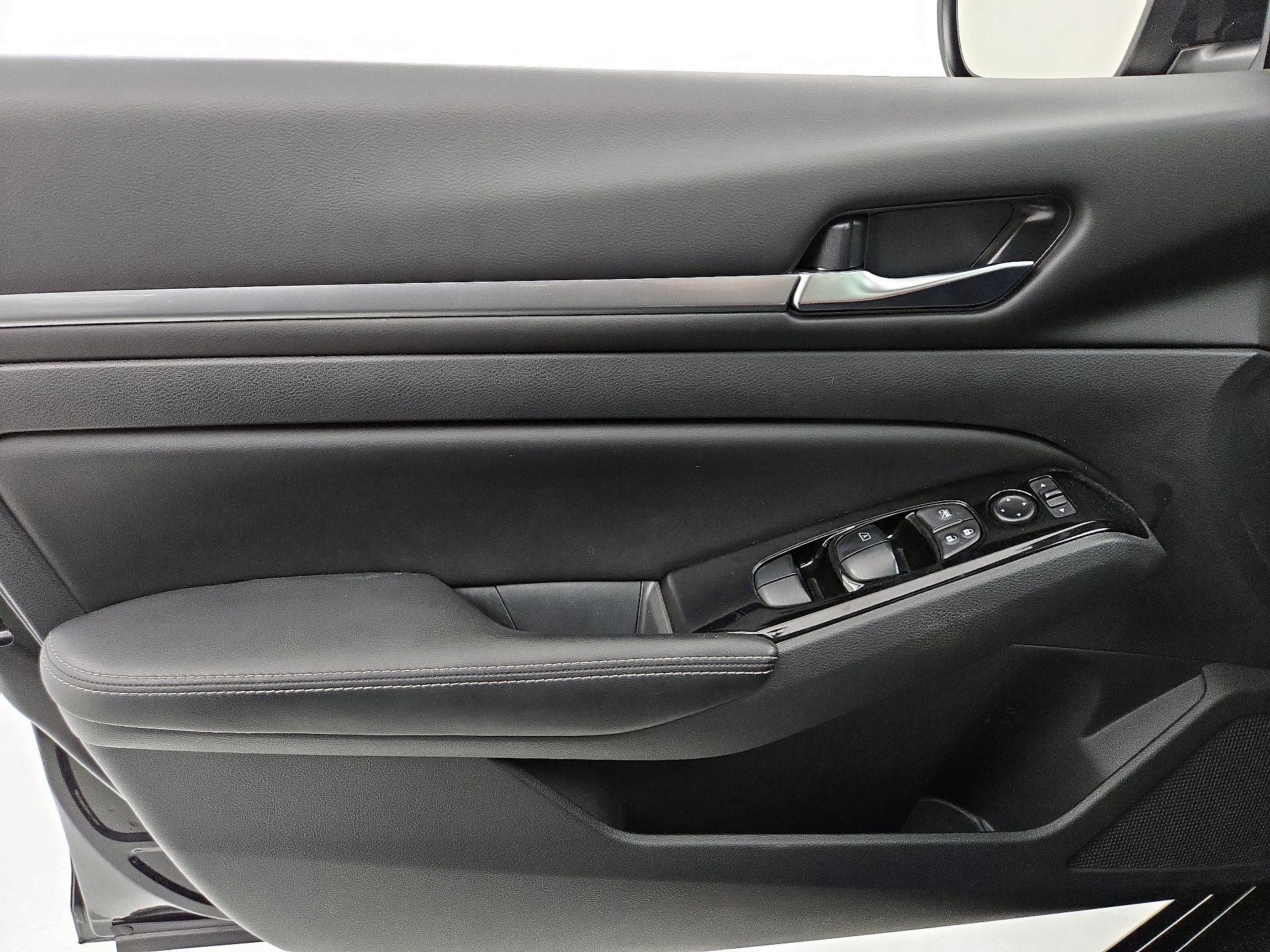 Thumbnail: 2023 Nissan Altima - 12