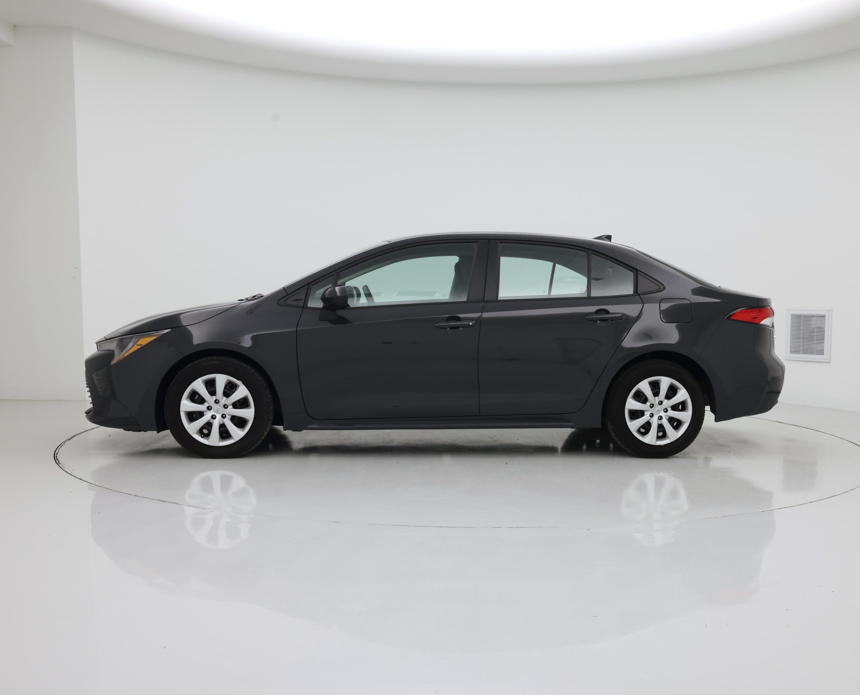 Thumbnail: 2025 Toyota Corolla - 3