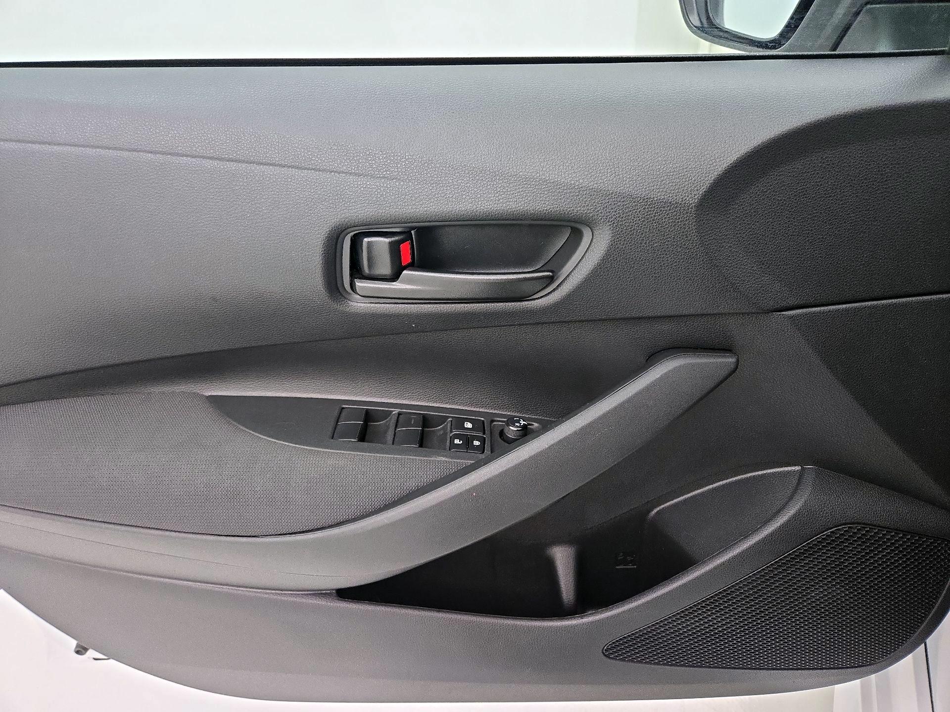 Thumbnail: 2023 Toyota Corolla - 12