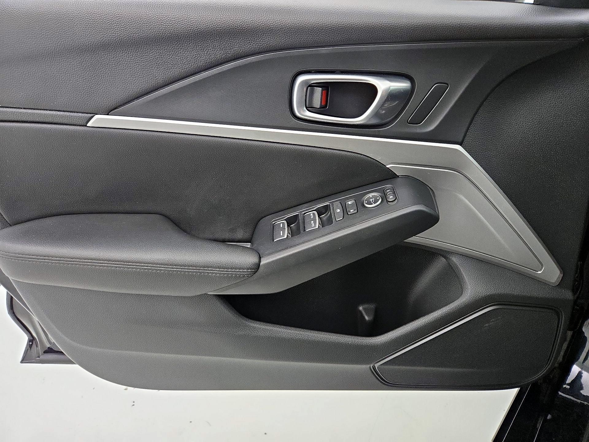 Thumbnail: 2023 Acura Integra - 12