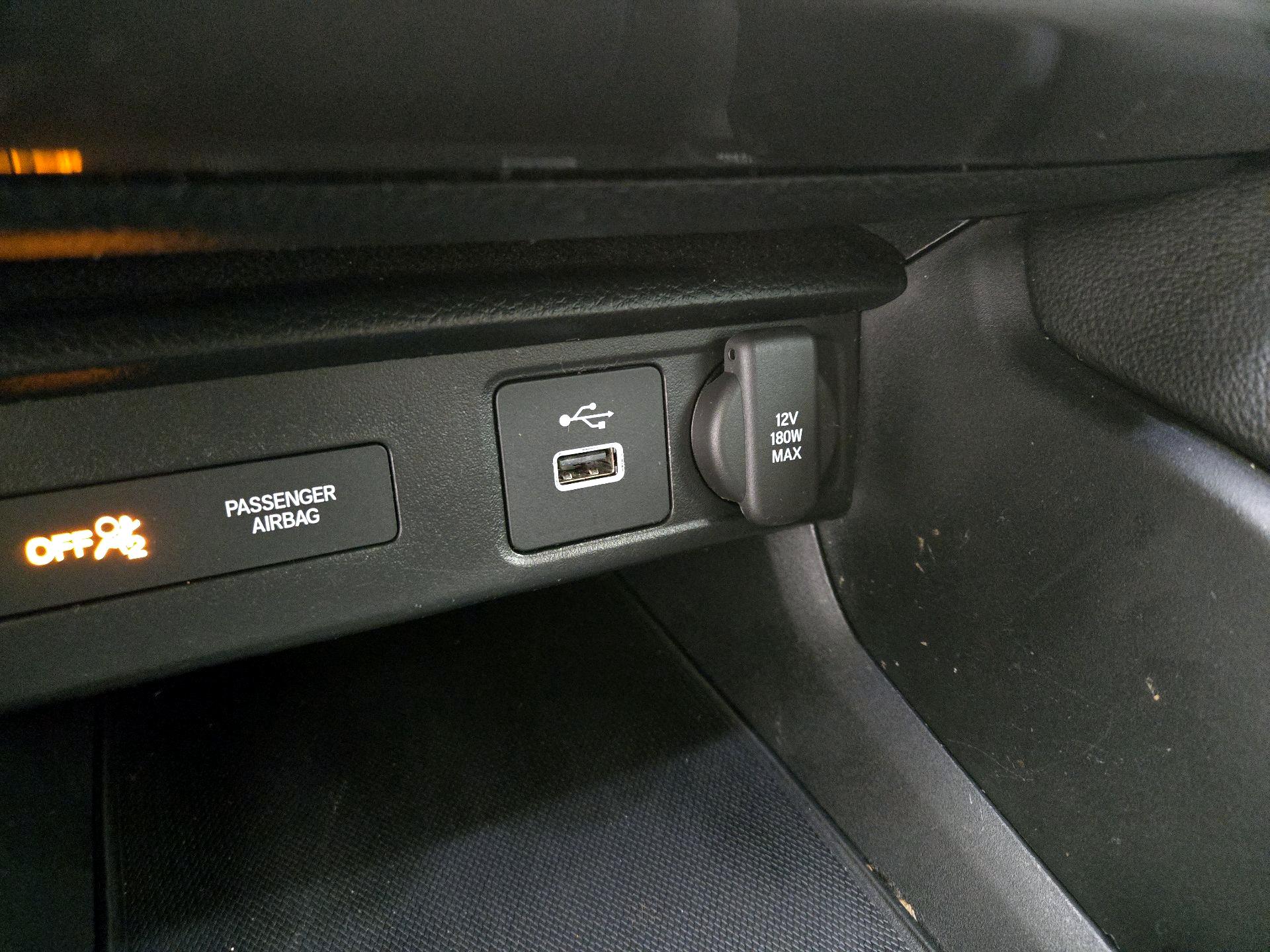 Thumbnail: 2023 Acura Integra - 17