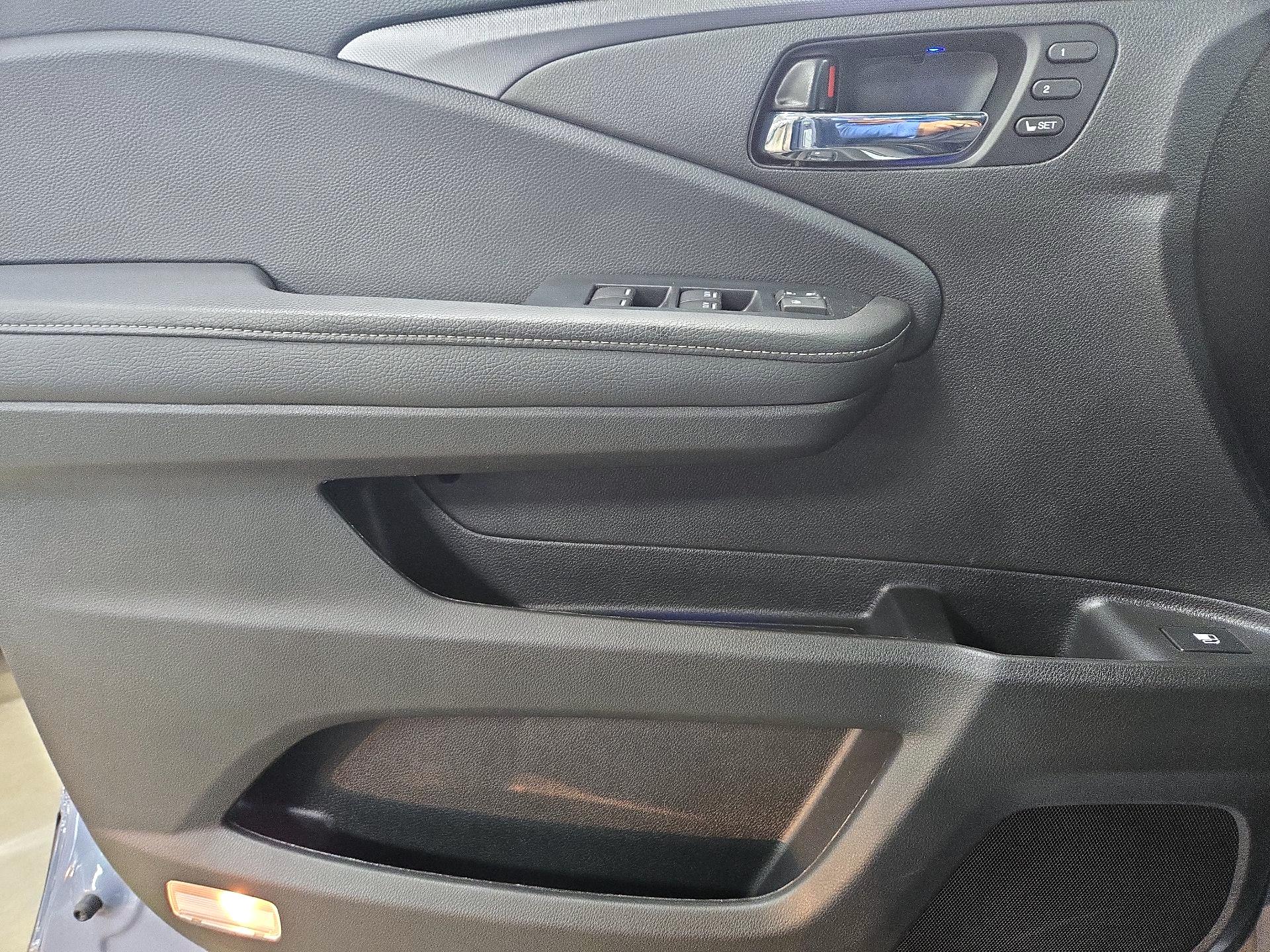 Thumbnail: 2022 Honda Ridgeline - 12