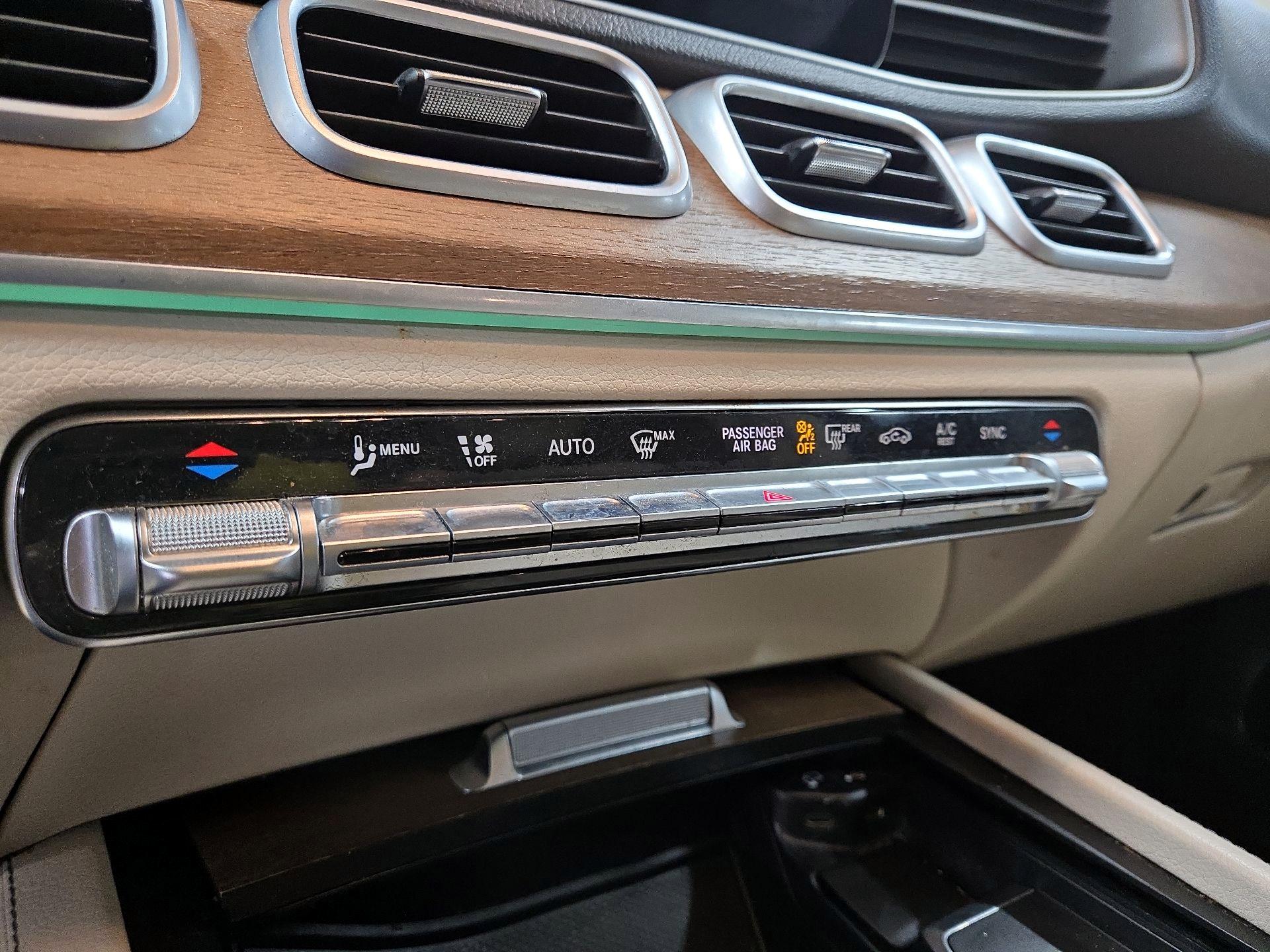 Thumbnail: 2022 Mercedes-Benz GLE - 17