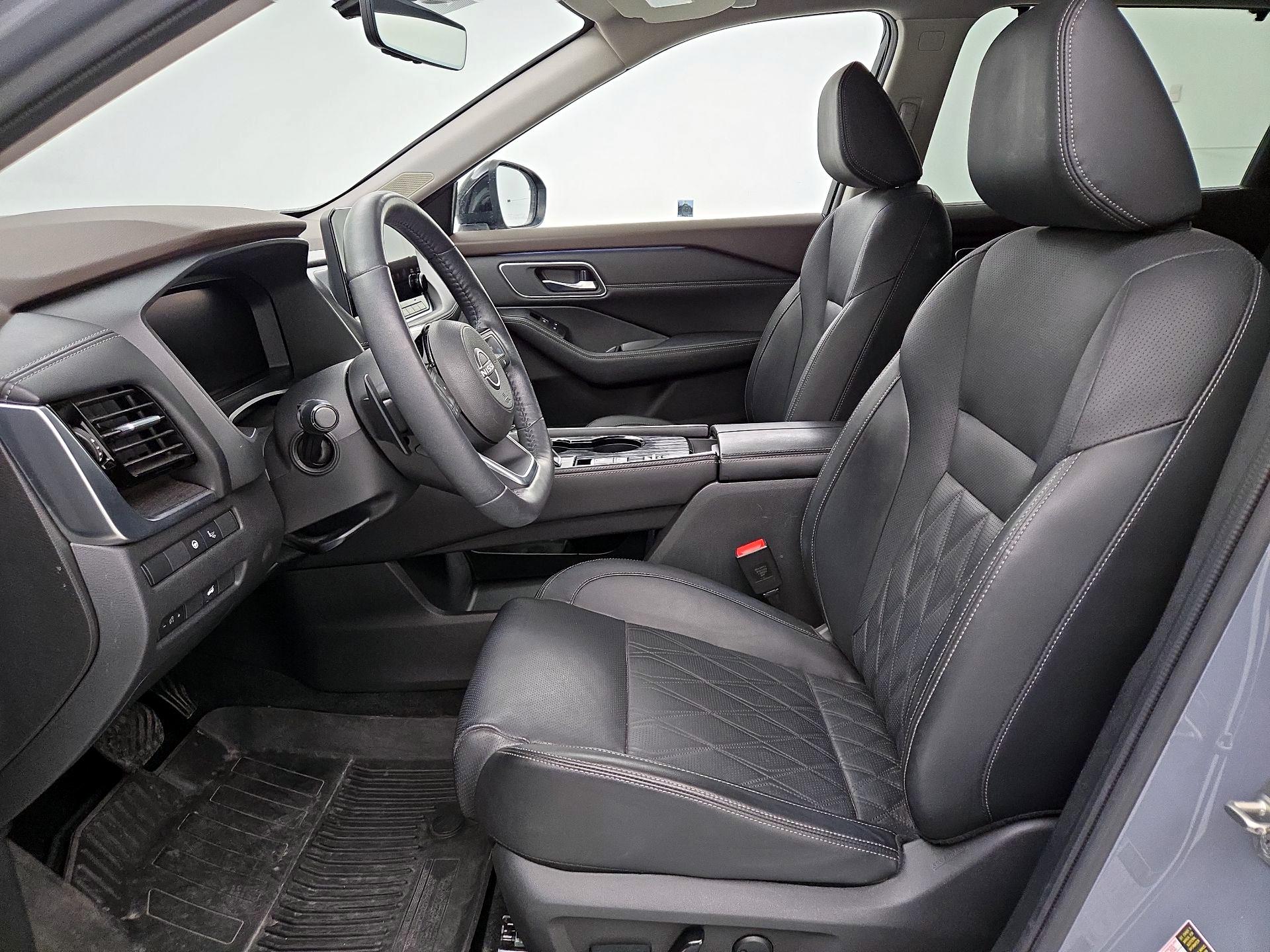 Thumbnail: 2022 Nissan Rogue - 11