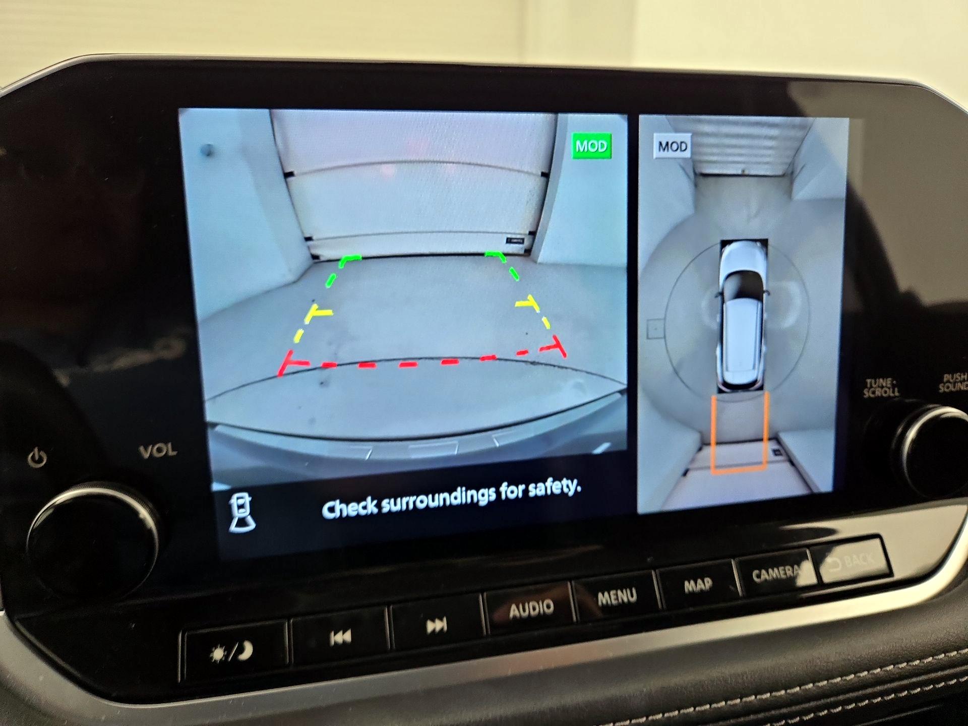 Thumbnail: 2022 Nissan Rogue - 15