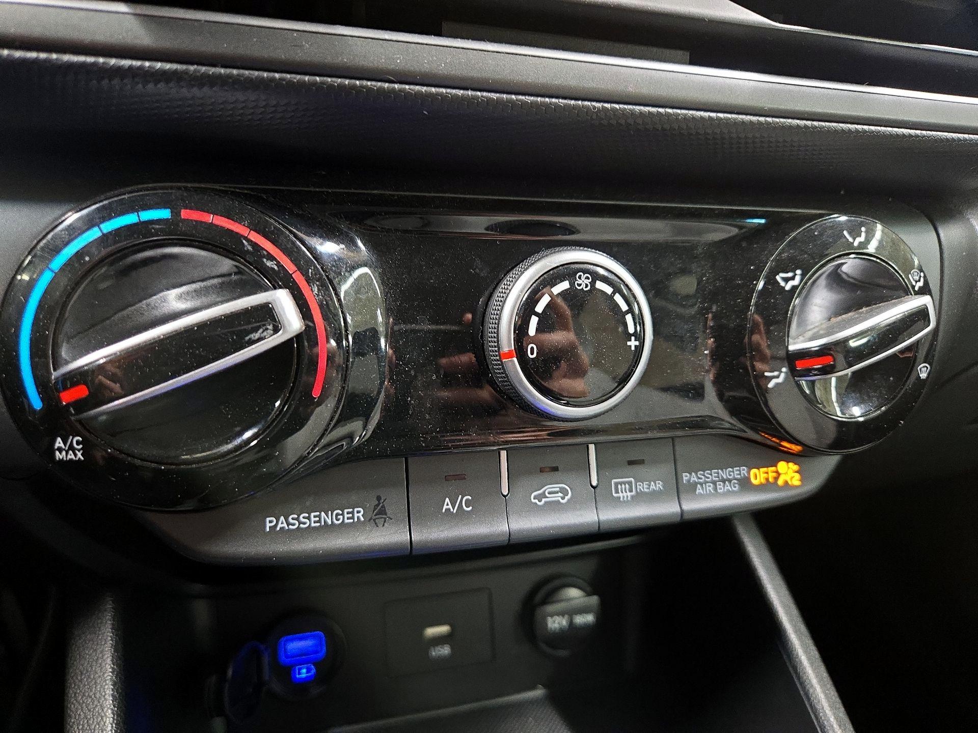 Thumbnail: 2022 Hyundai Kona - 15