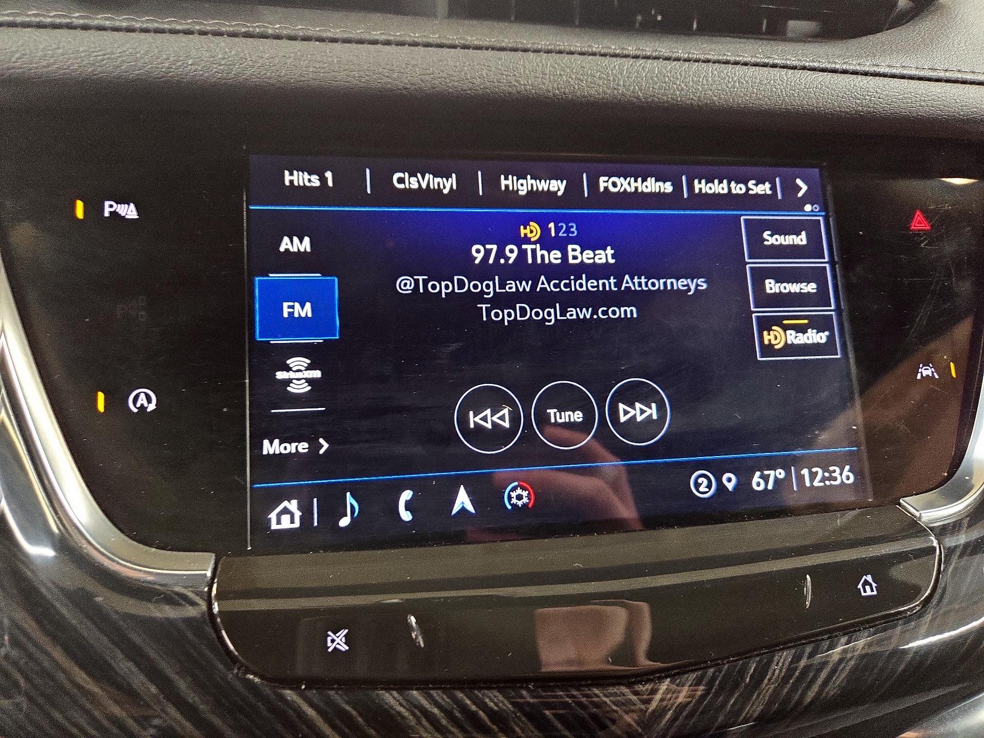 Thumbnail: 2025 Cadillac XT6 - 15