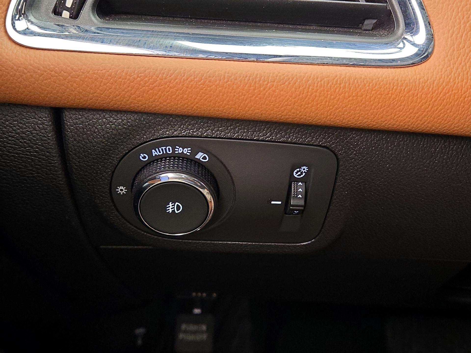 Thumbnail: 2017 Chevrolet Cruze - 13