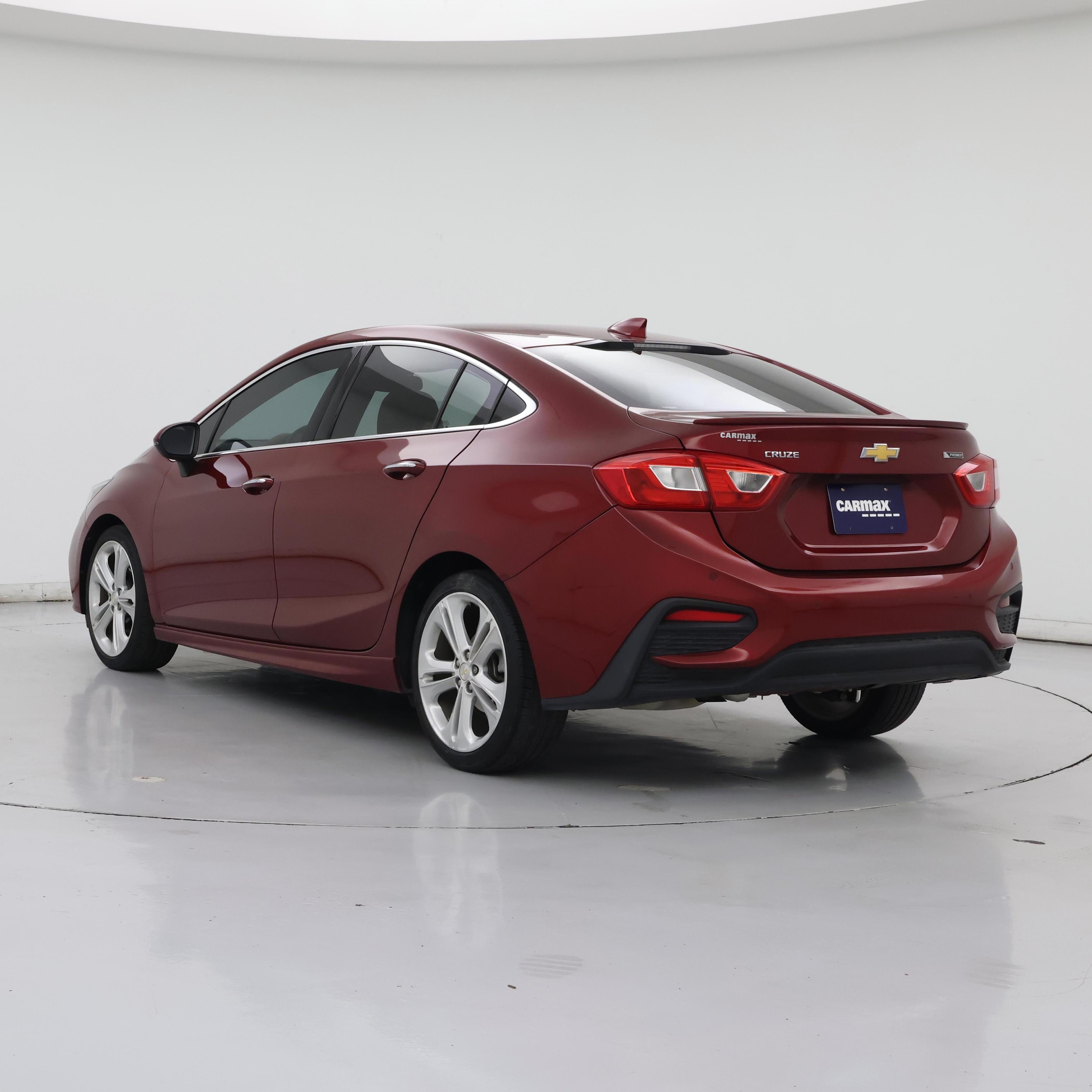 Thumbnail: 2017 Chevrolet Cruze - 2