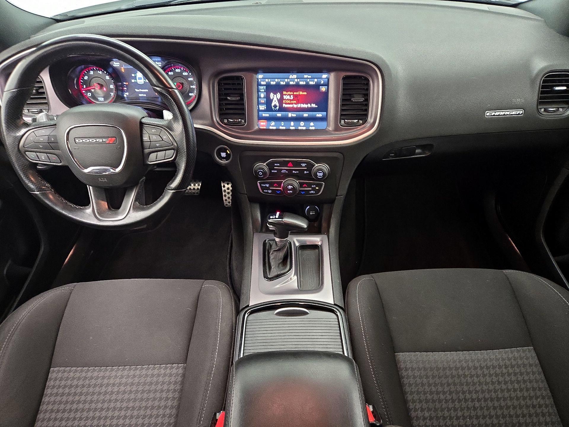 Thumbnail: 2021 Dodge Charger - 9