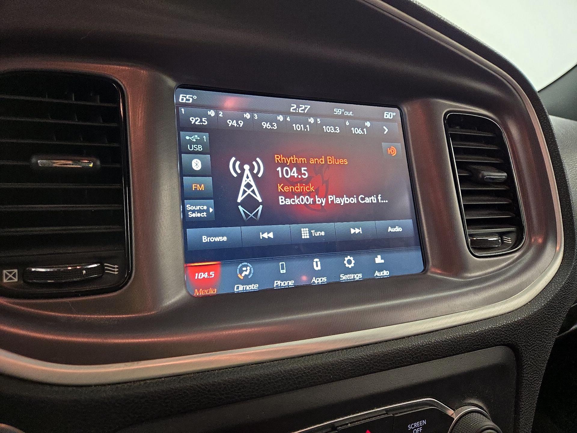 Thumbnail: 2021 Dodge Charger - 15