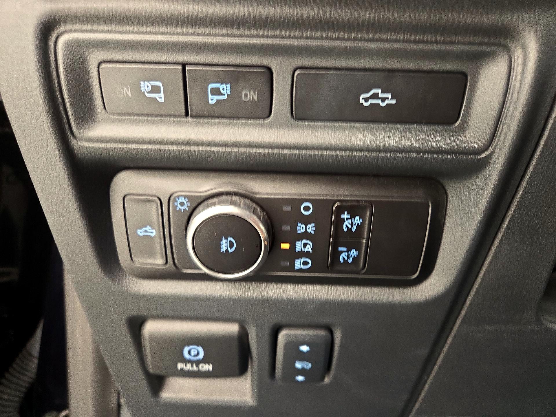 Thumbnail: 2023 Ford F-150 - 13