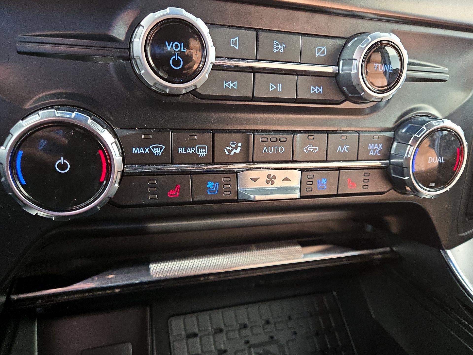 Thumbnail: 2023 Ford F-150 - 17