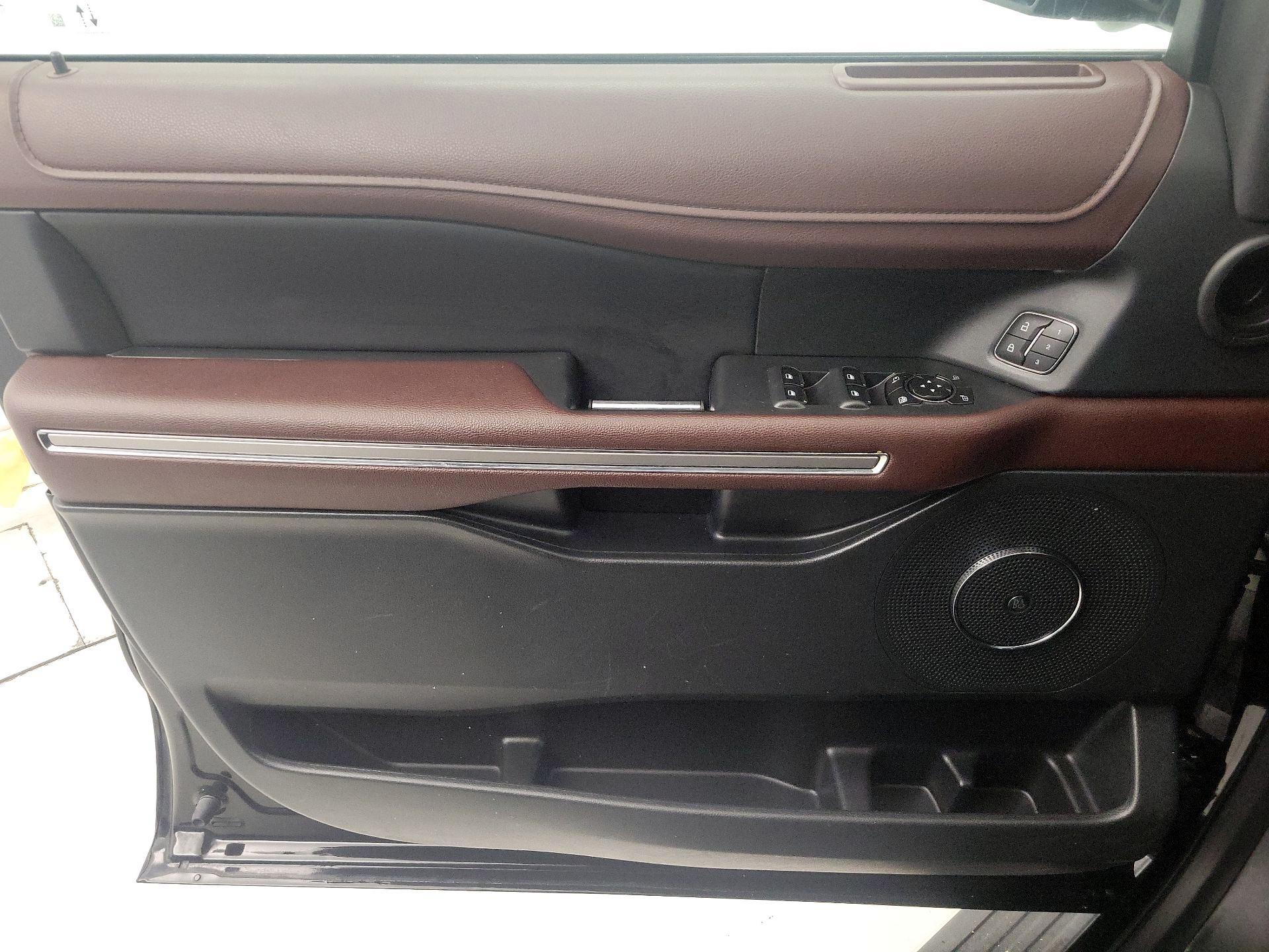 Thumbnail: 2024 Ford Expedition MAX - 12