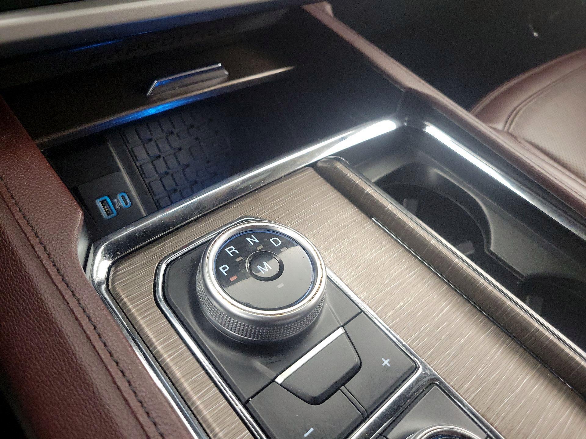 Thumbnail: 2024 Ford Expedition MAX - 18