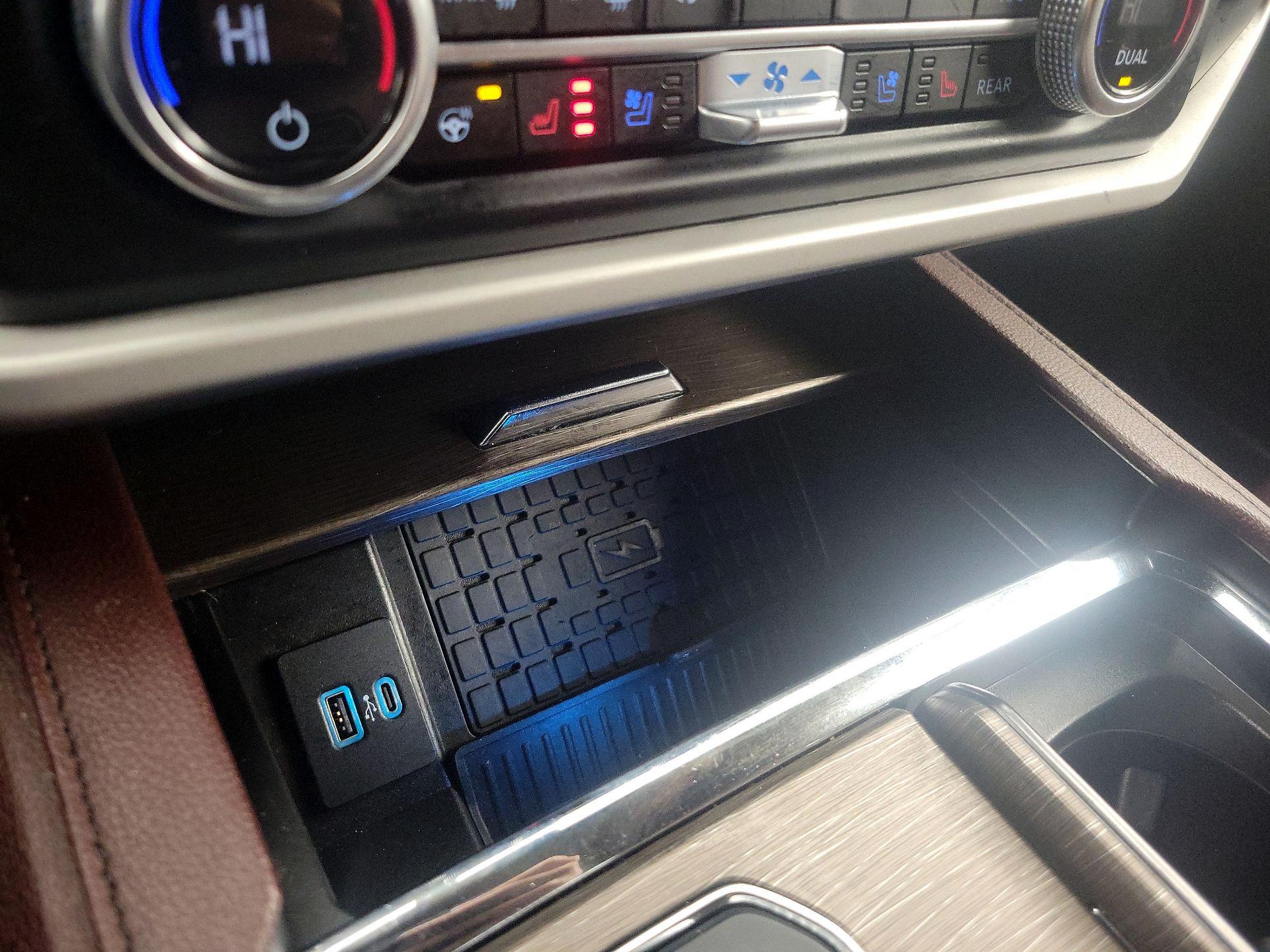 Thumbnail: 2024 Ford Expedition MAX - 19